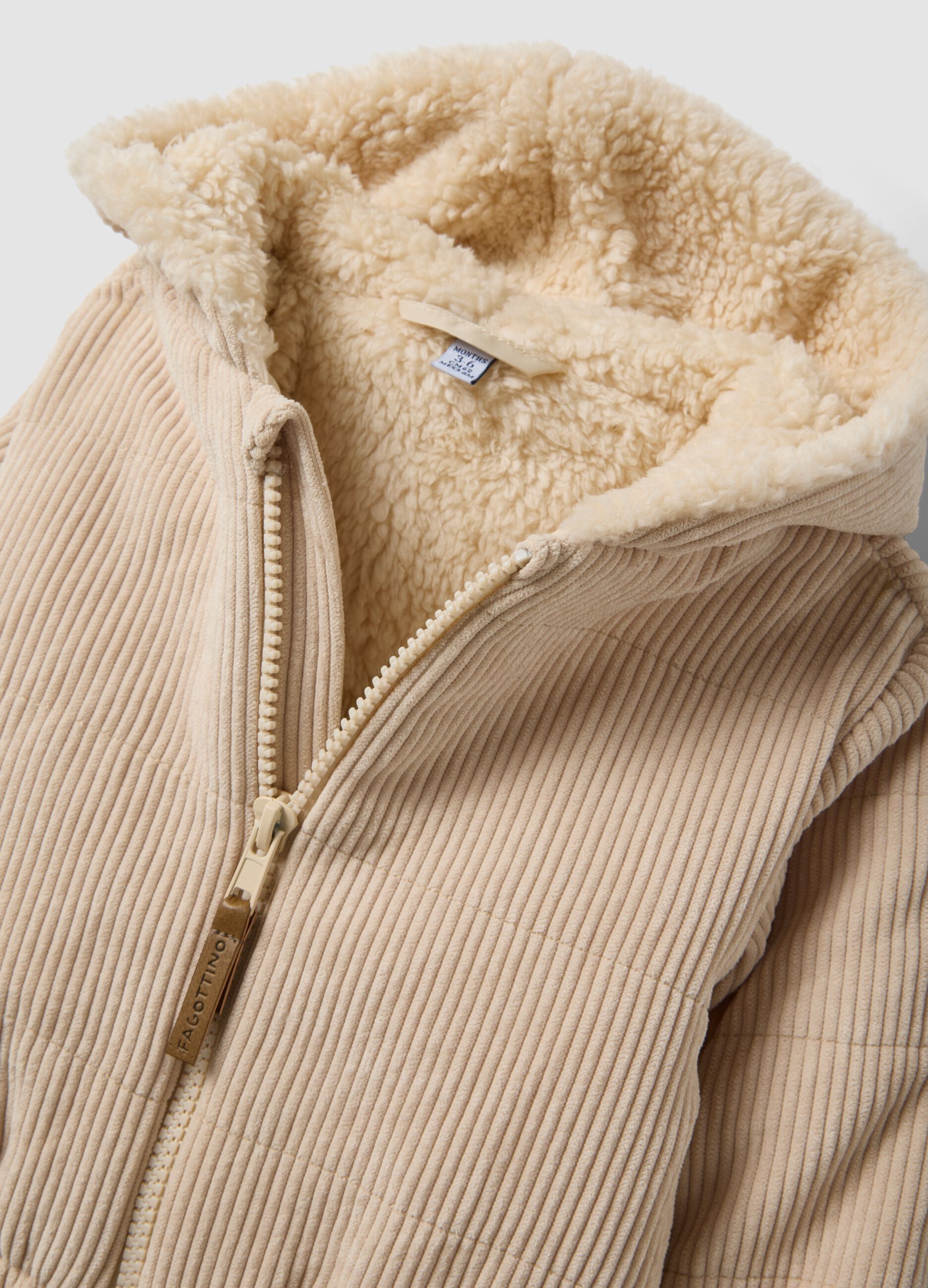 Beige padded hooded jacket with zip
