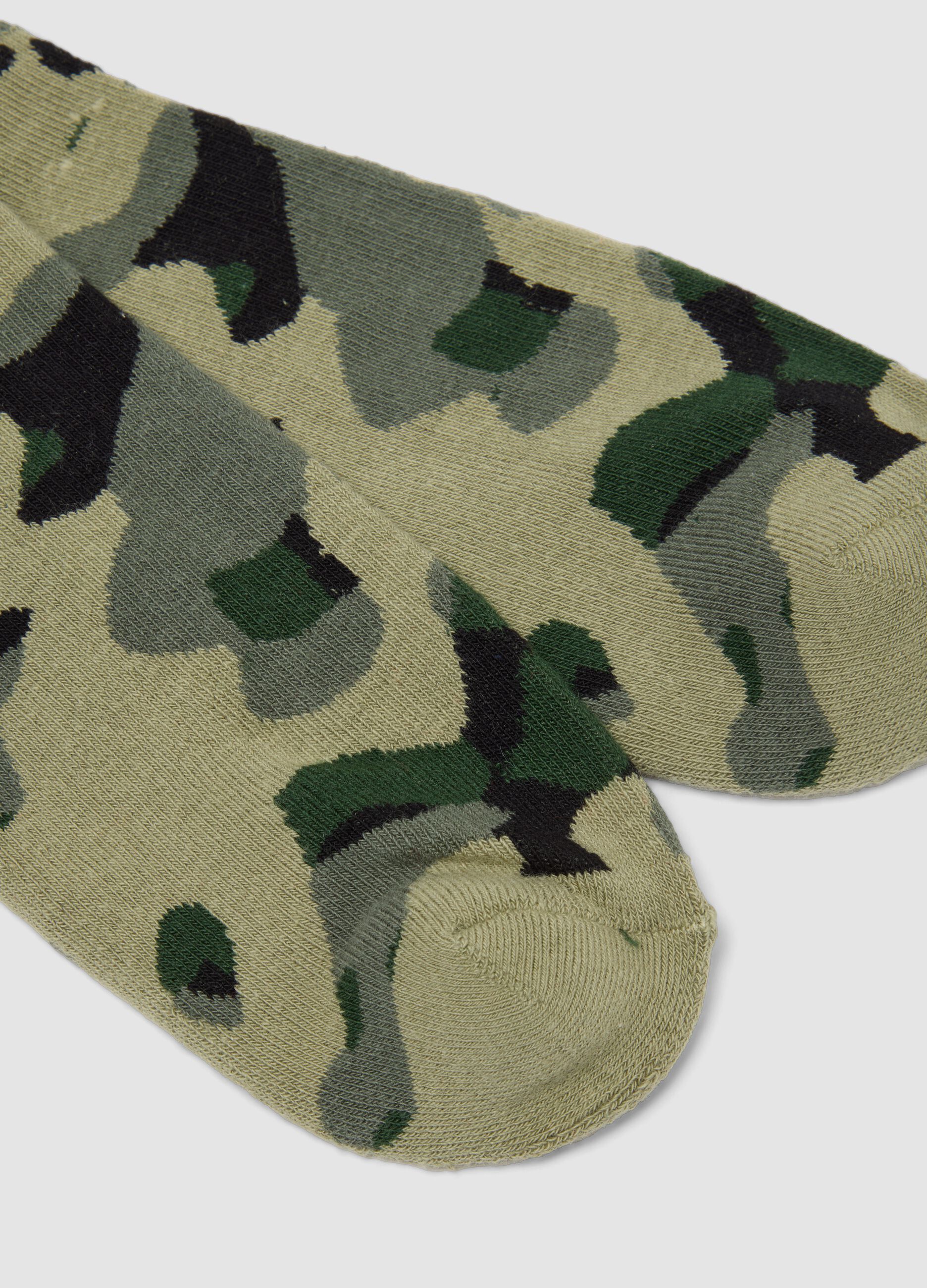 Green camouflage stretch-cotton sports socks