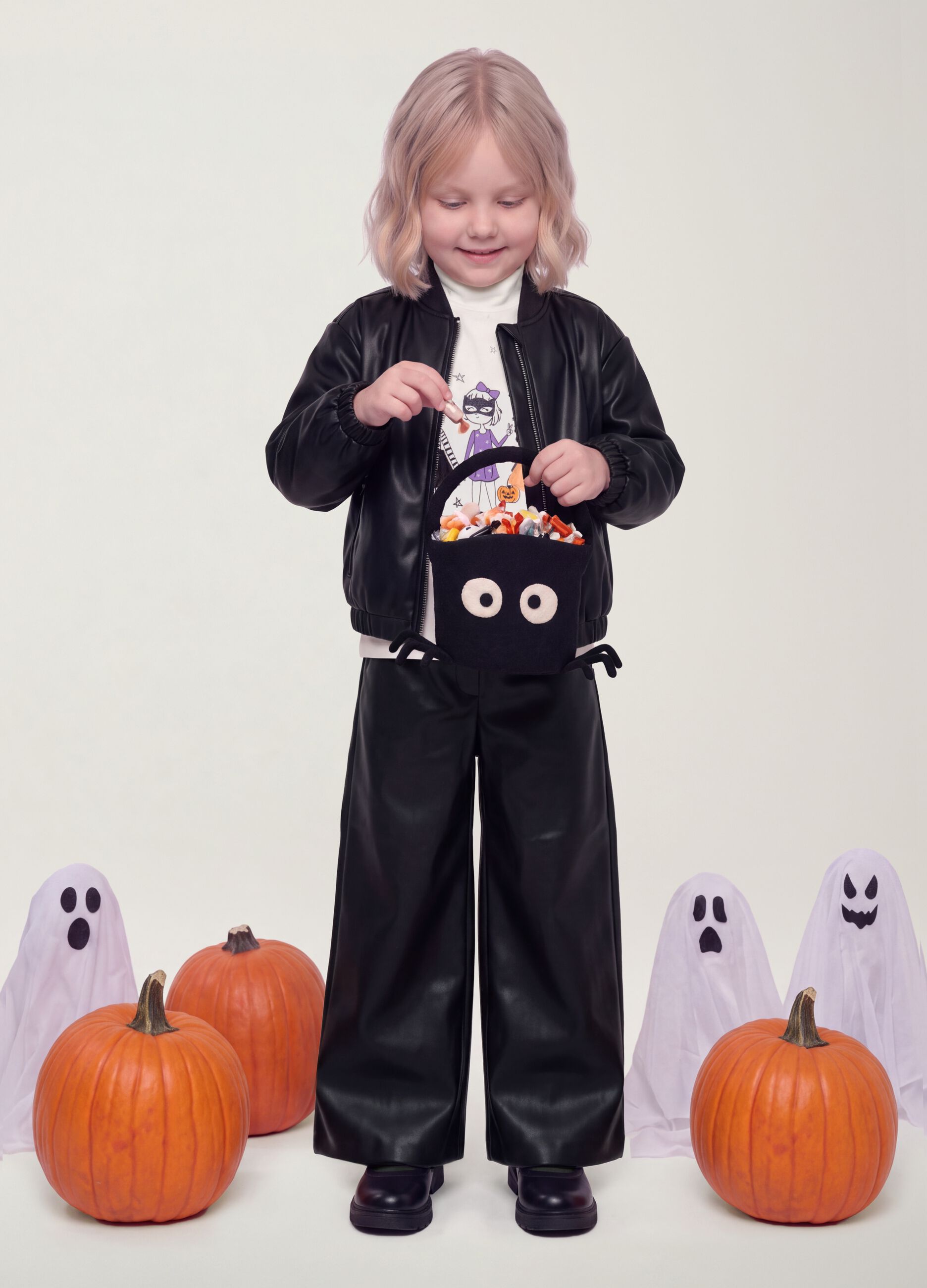 Pantaloni neri wide leg con vita elasticizzata per bambina