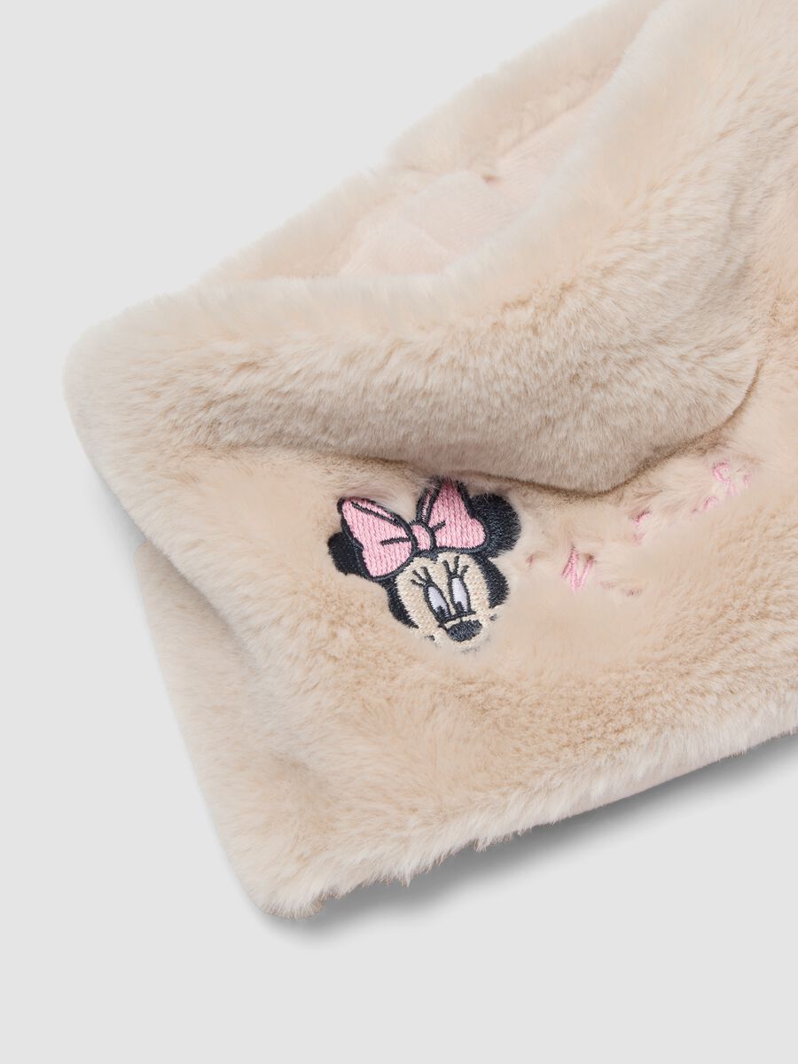 White Minnie embroidered scarf_2