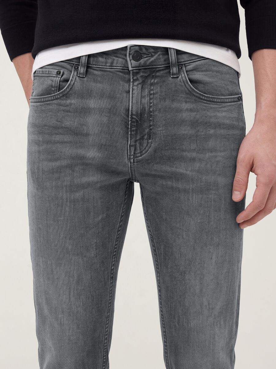 Men&rsquo;s grey denim slim-fit stretch cotton jeans_3