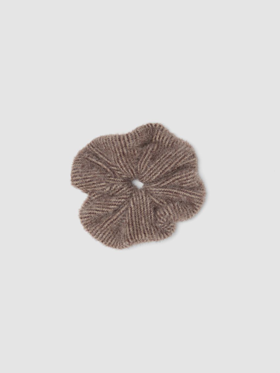Brown Teddy-Effect Scrunchie_0