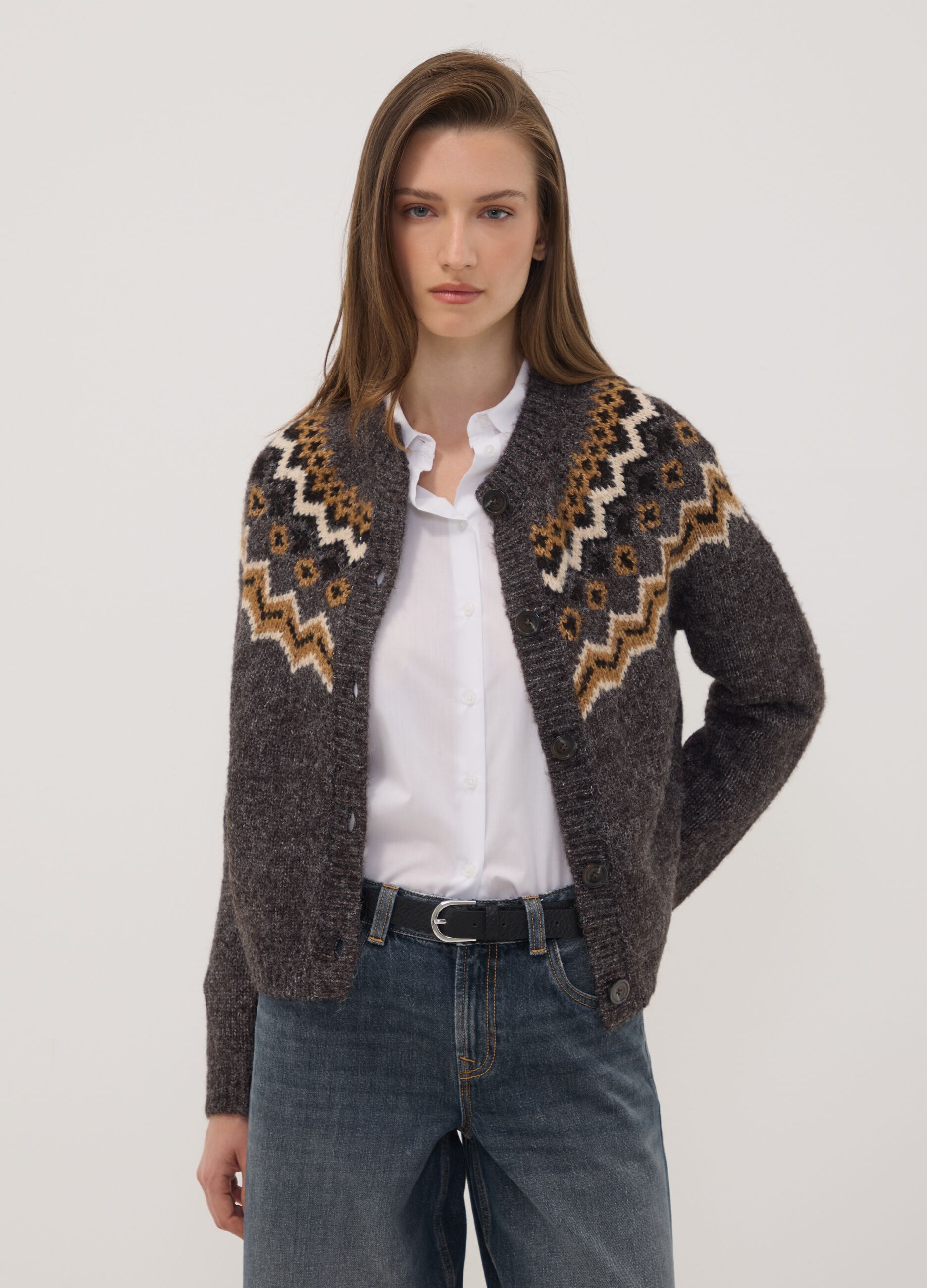 Cardigan grigio girocollo con fantasia jacquard
