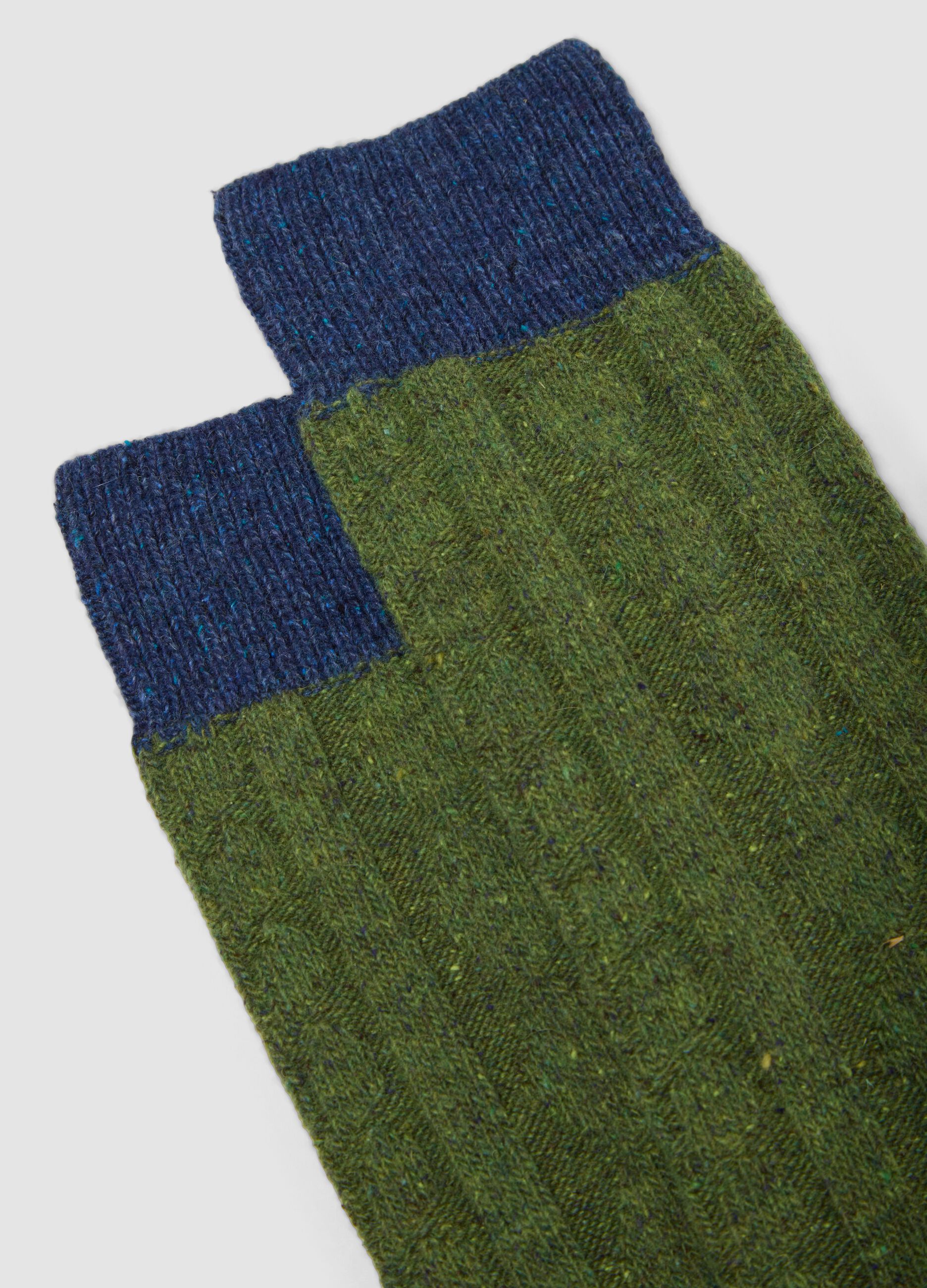 Green ankle socks in stretch wool and silk