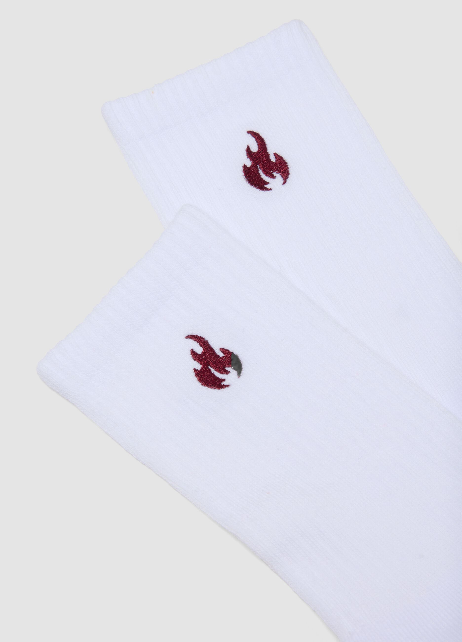 White stretch cotton sports socks with embroidered logo
