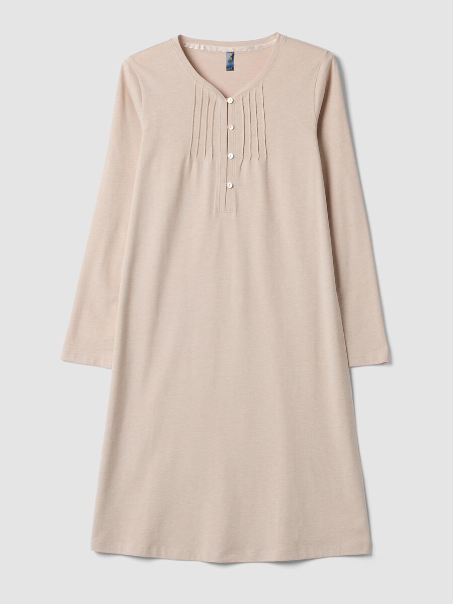Camicia da notte beige in misto cotone organico con scollo a V_0