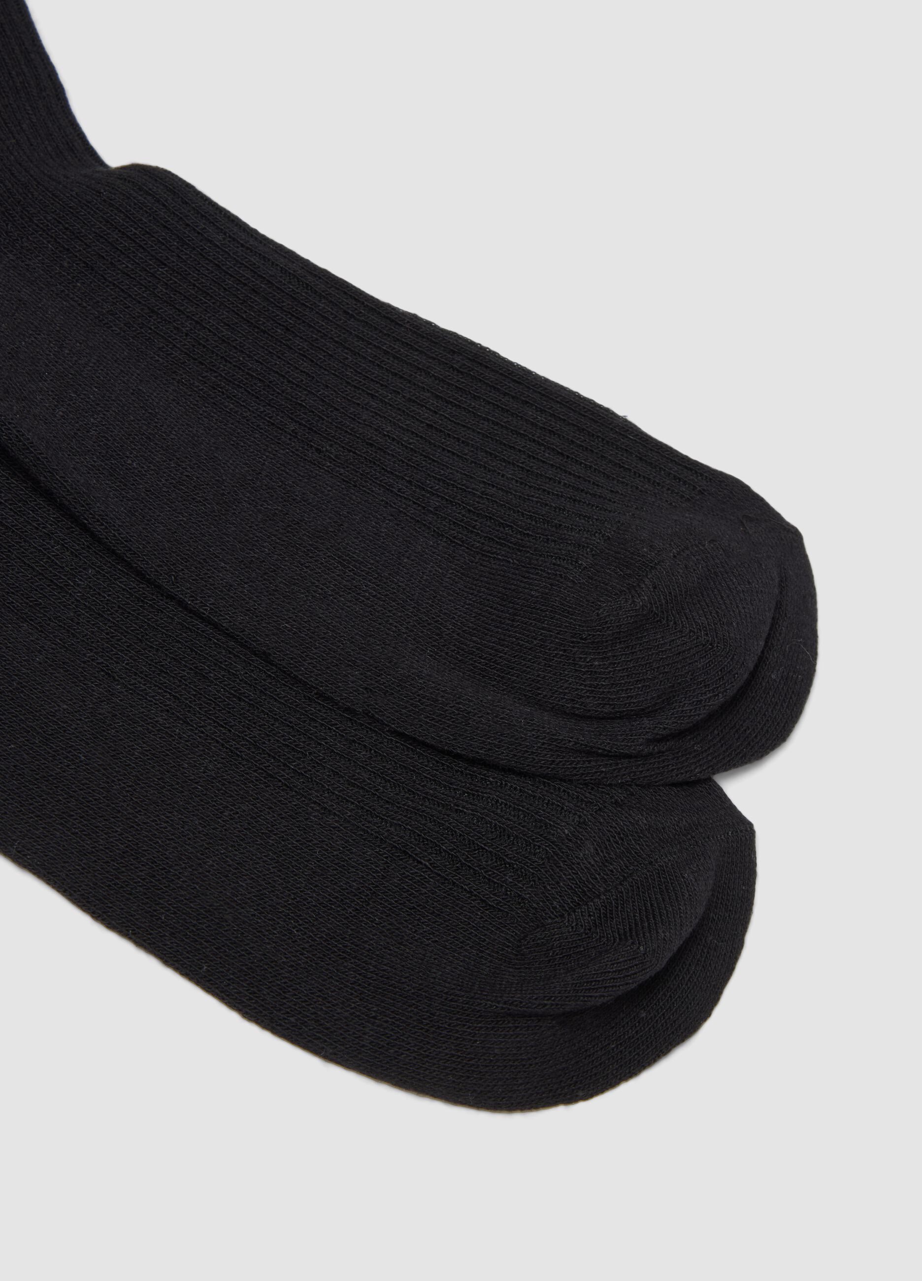 Blue knee-high socks in organic cotton blend