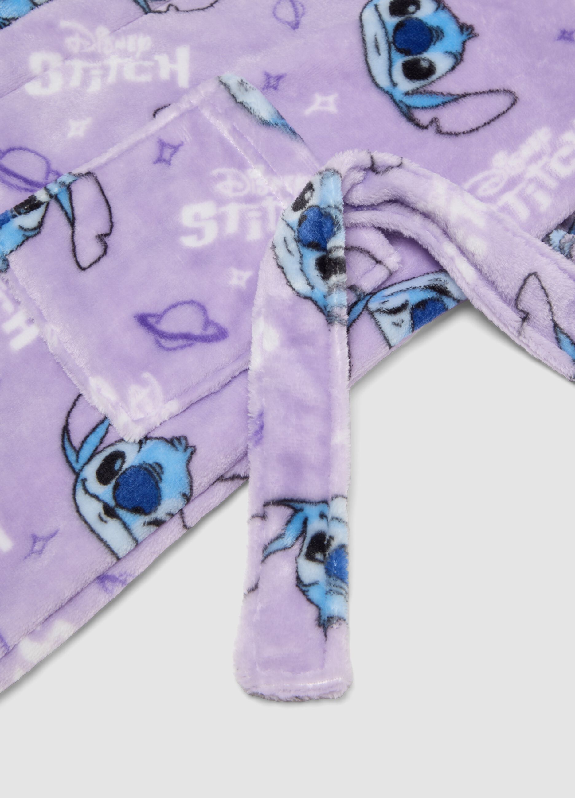 Lilac purple hooded bathrobe with Stitch print