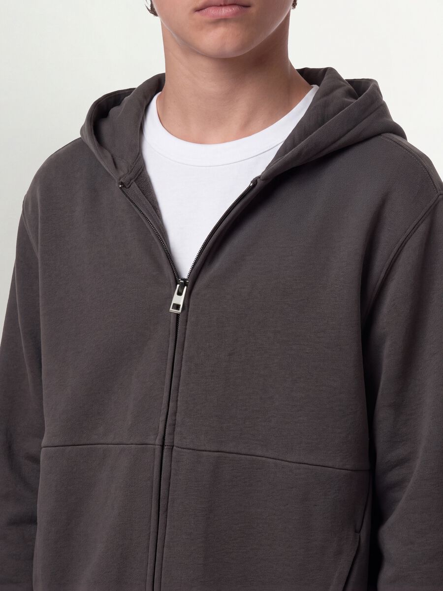 Grey organic cotton zip-up hoodie for boys, relaxed fit_1