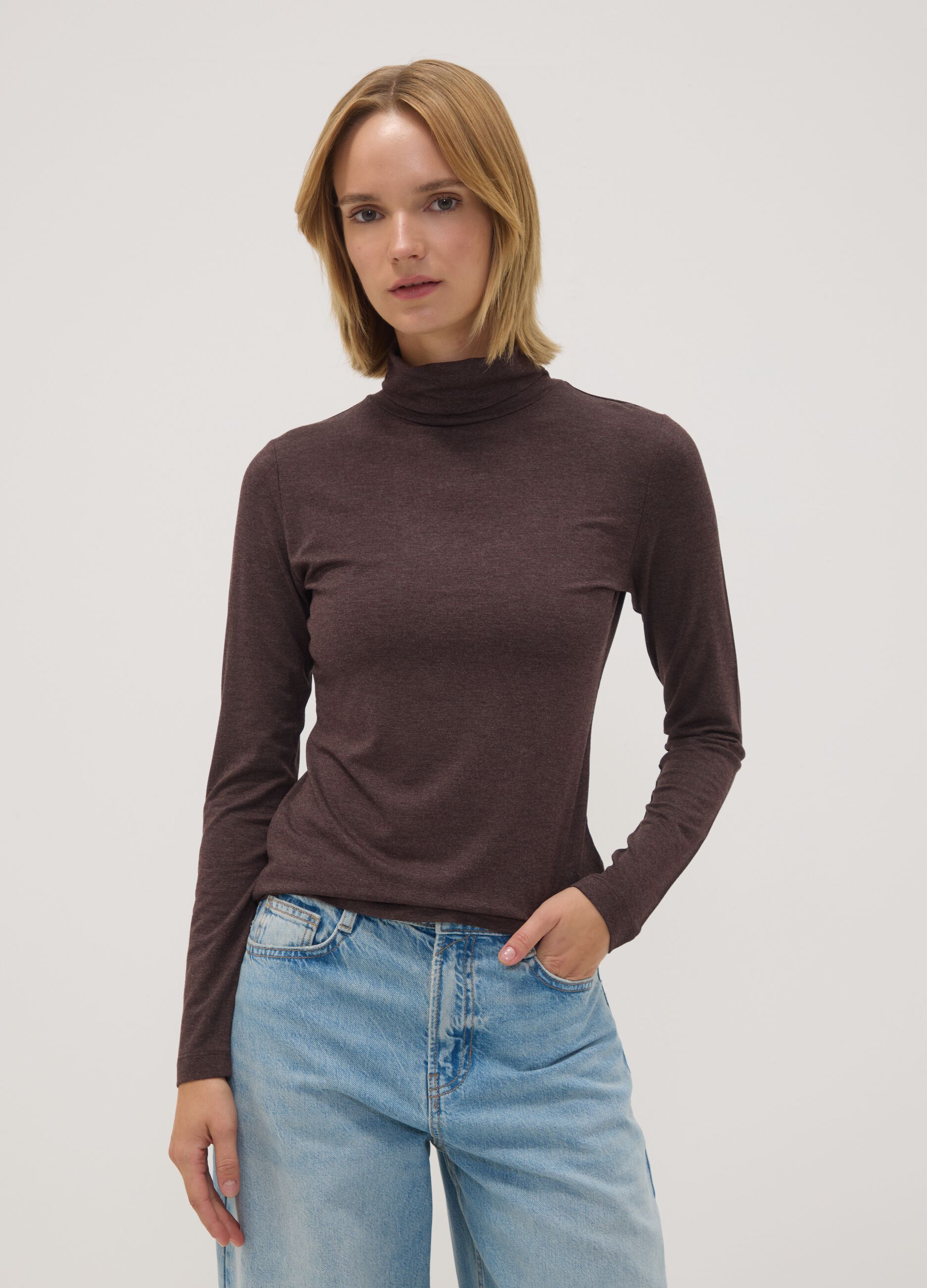 Brown stretch viscose top with mock neck, regular fit