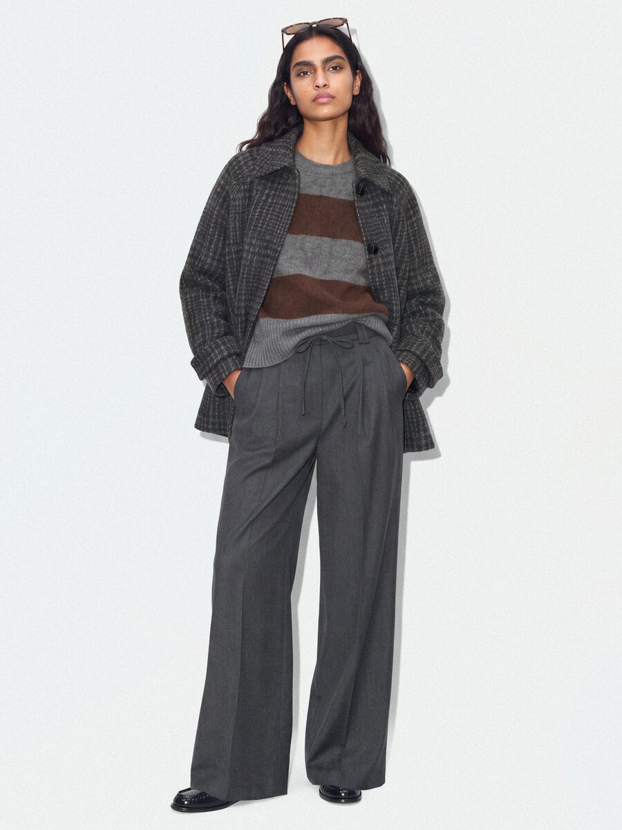 Cappotto grigio in misto lana a fantasia pied de poule_1
