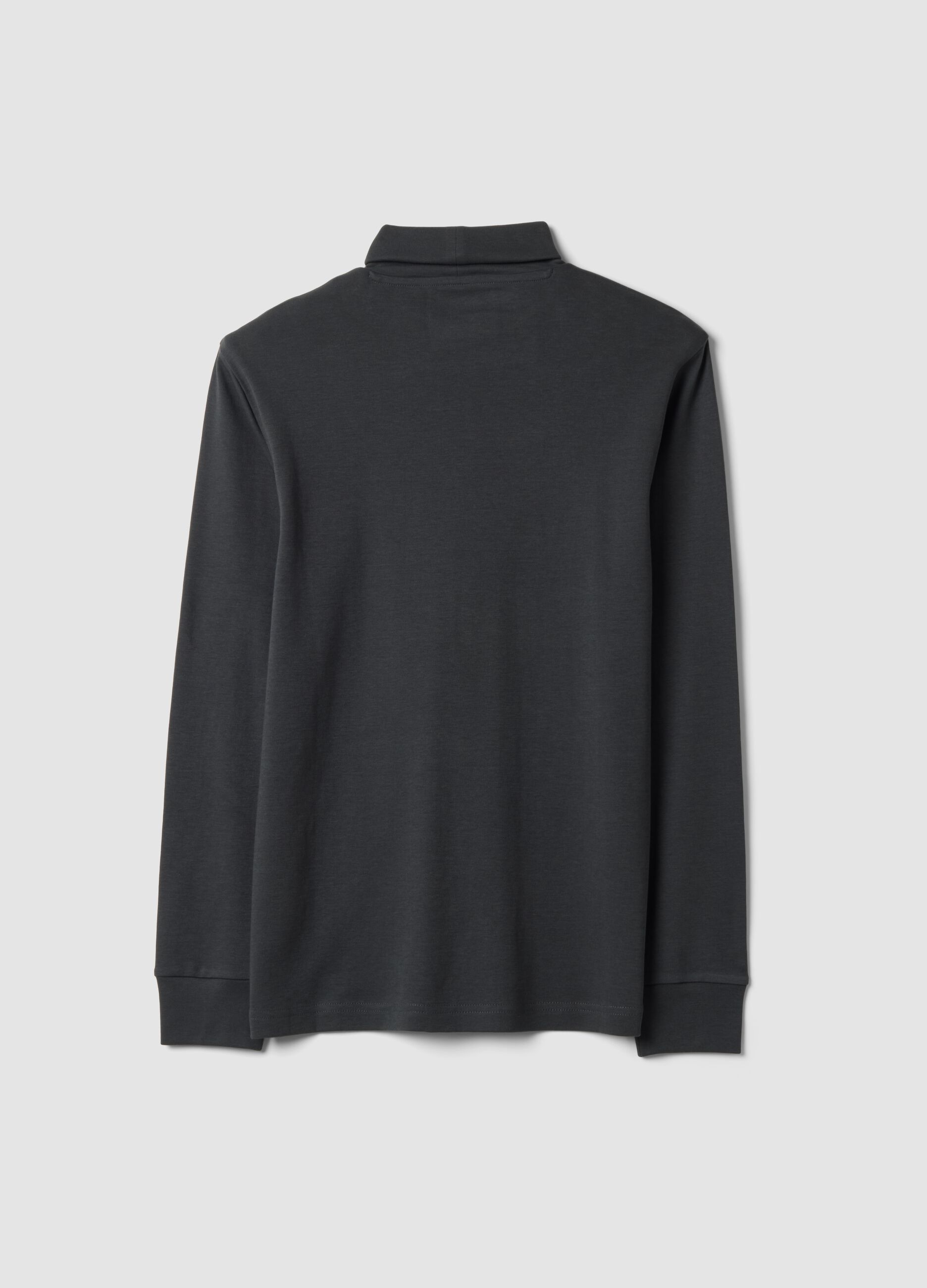 Maglia blu in puro cotone con dolcevita