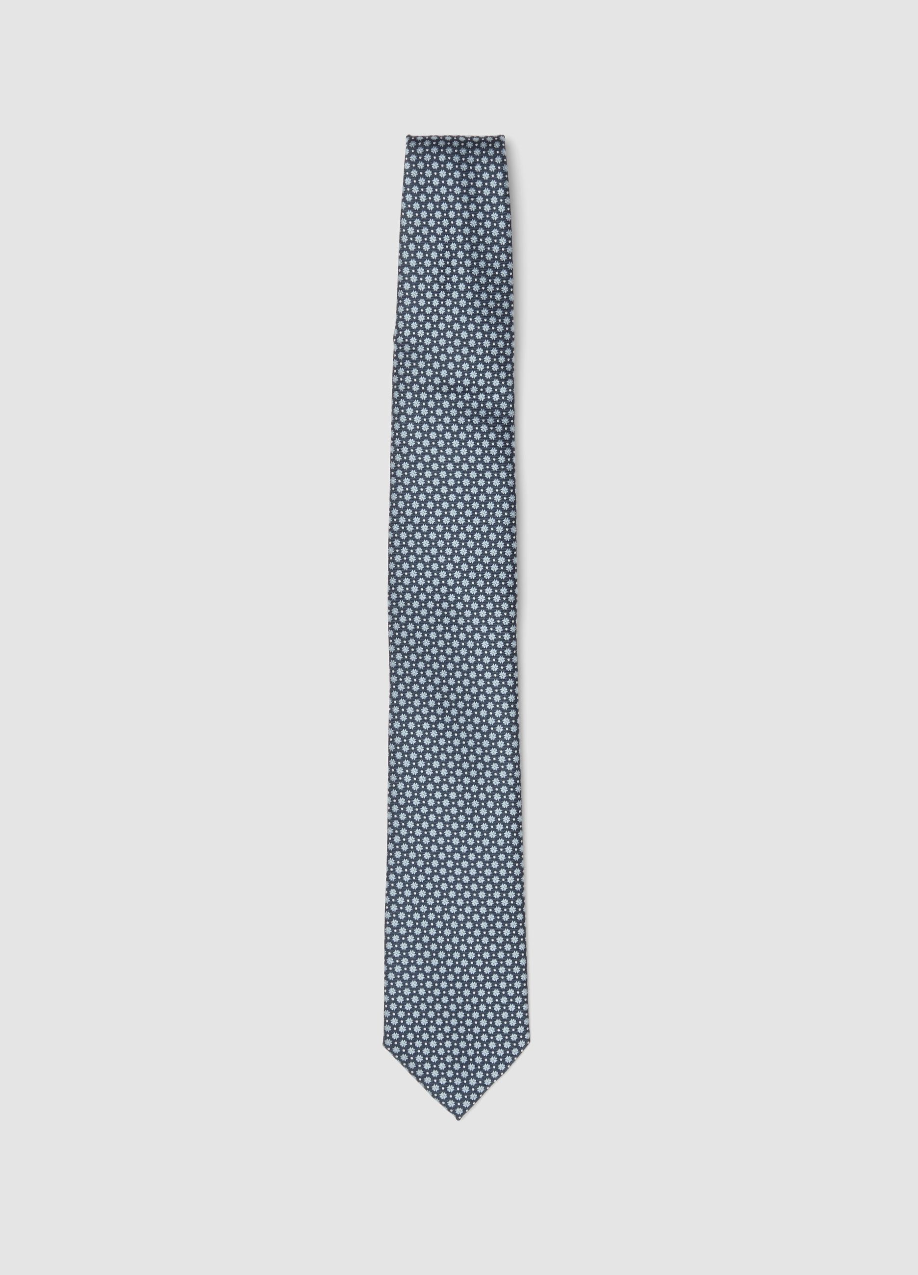 Blue tie with micro-pattern, 7.5 cm blade