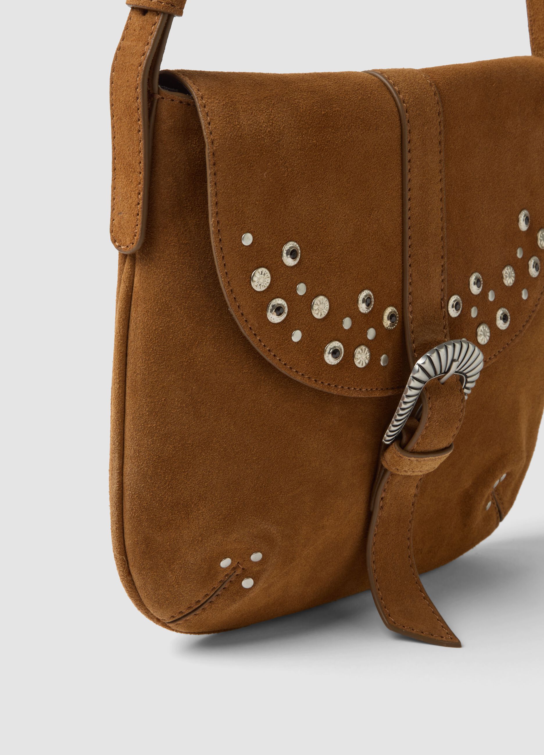 Borsa a tracolla marrone in vera pelle con borchie
