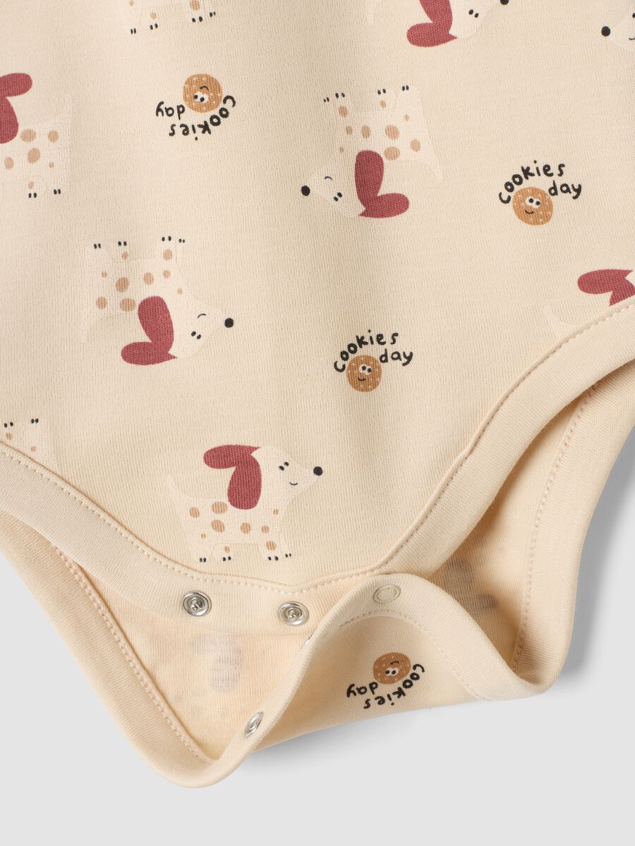 Tripack body beige e rosso in puro cotone organico a girocollo_2
