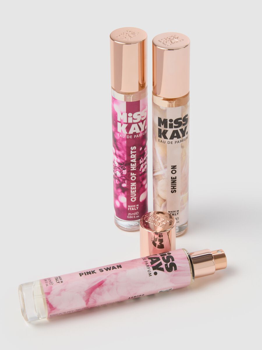 مجموعة عطور ثلاثية من Miss Kay و Pink Swan و Shine on و Queen of hearts_2
