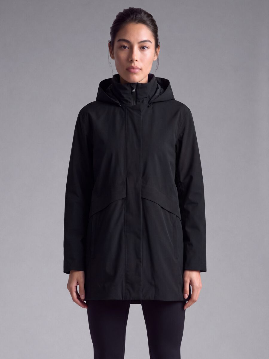 Giacca nera idrorepellente con cappuccio e zip regular fit ALTAVIA STUDIO_1