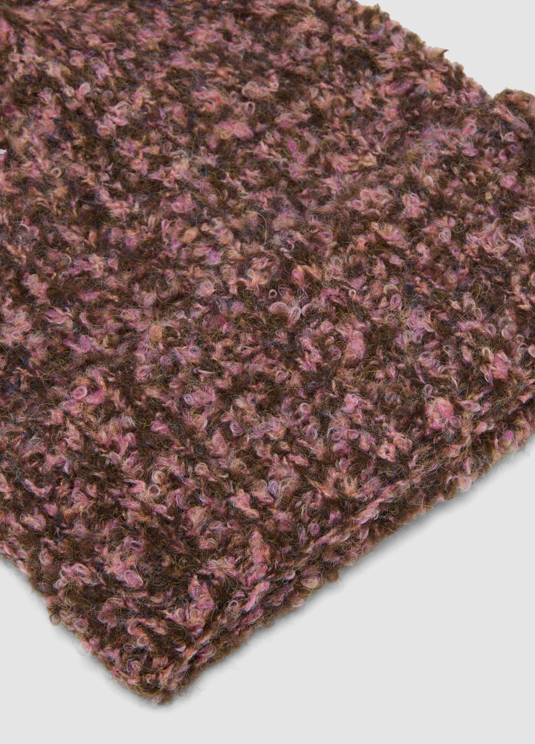 Brown ribbed knit beanie in stretch wool