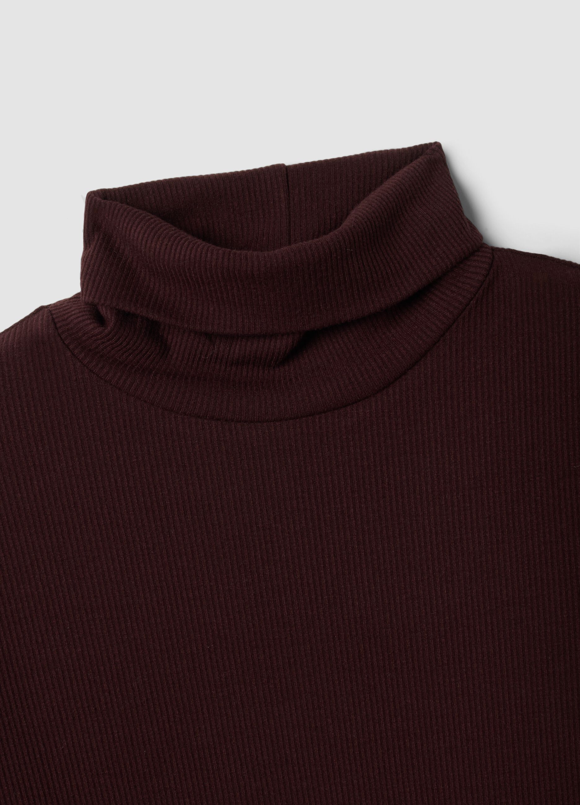 Purple stretch viscose crew-neck top, regular fit