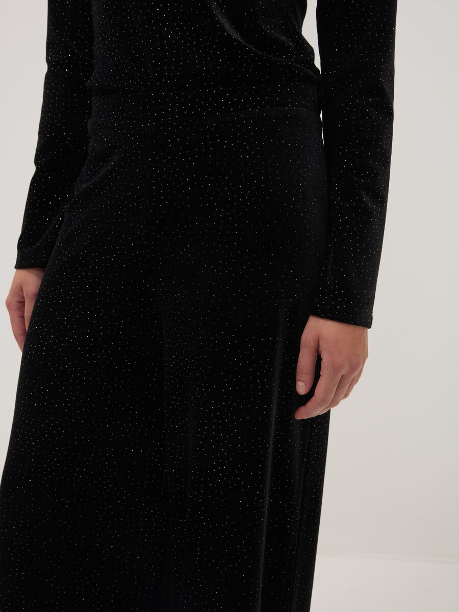 Black wide-leg trousers in stretch fabric_2