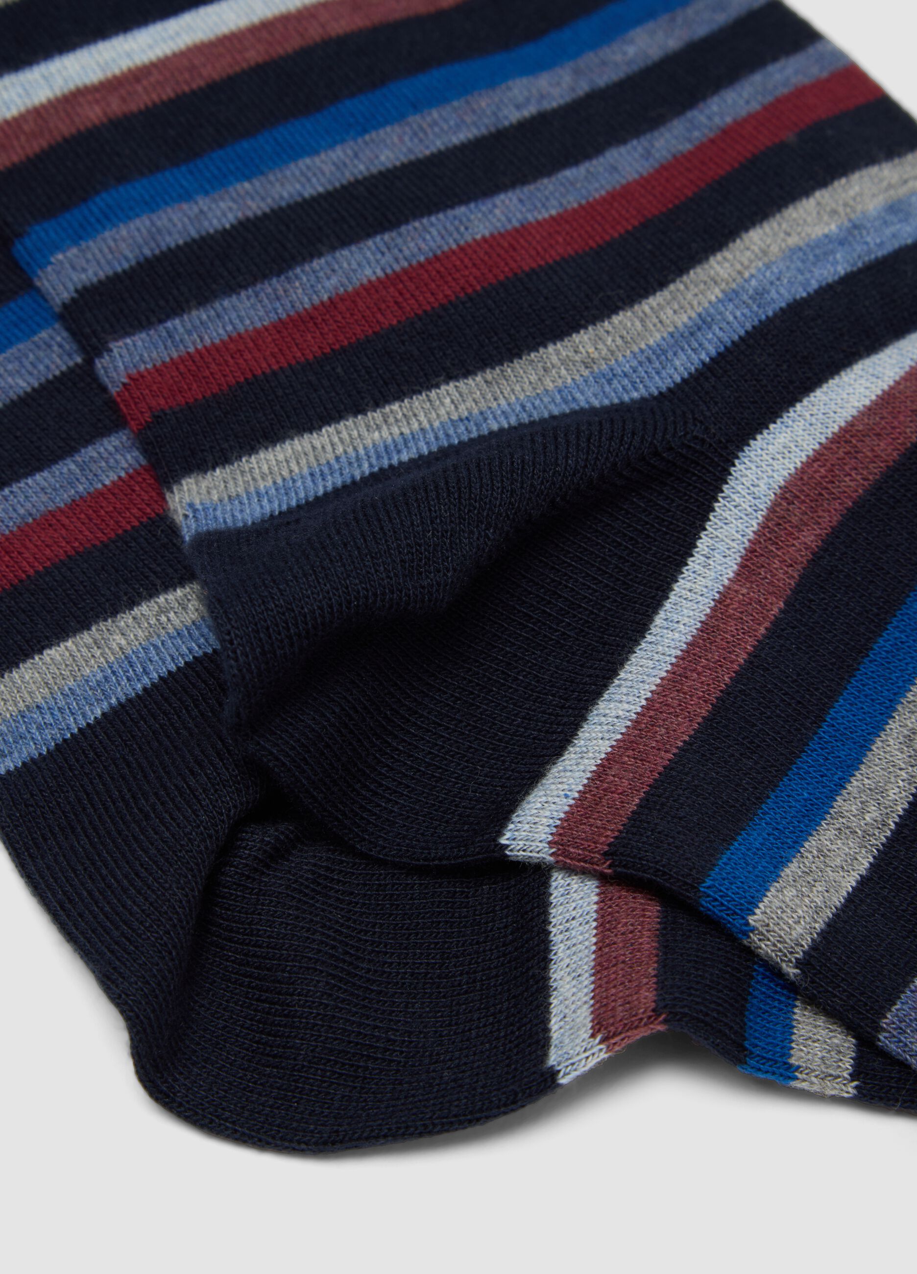 Blue striped ankle socks in stretch cotton