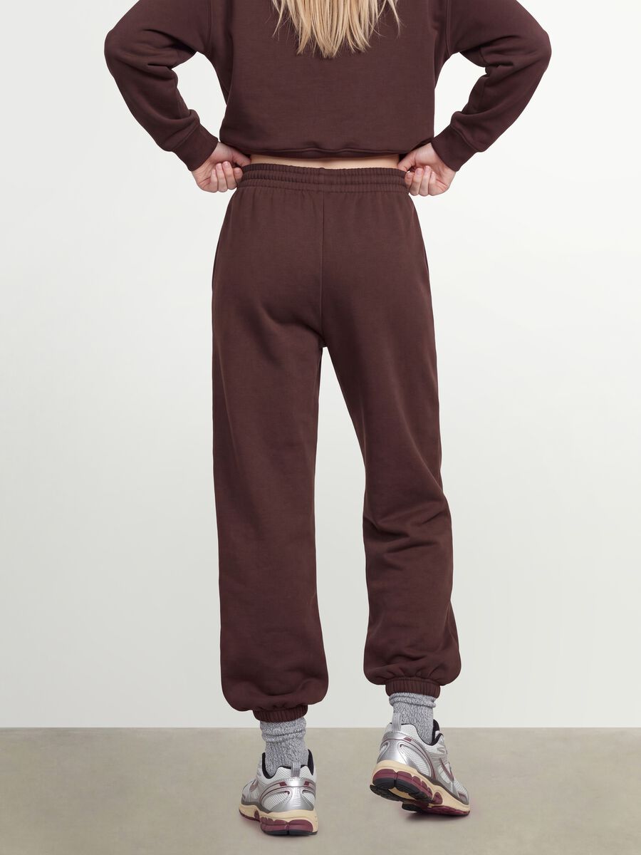 Brown cotton-blend joggers with elasticated waist, regular fit_3