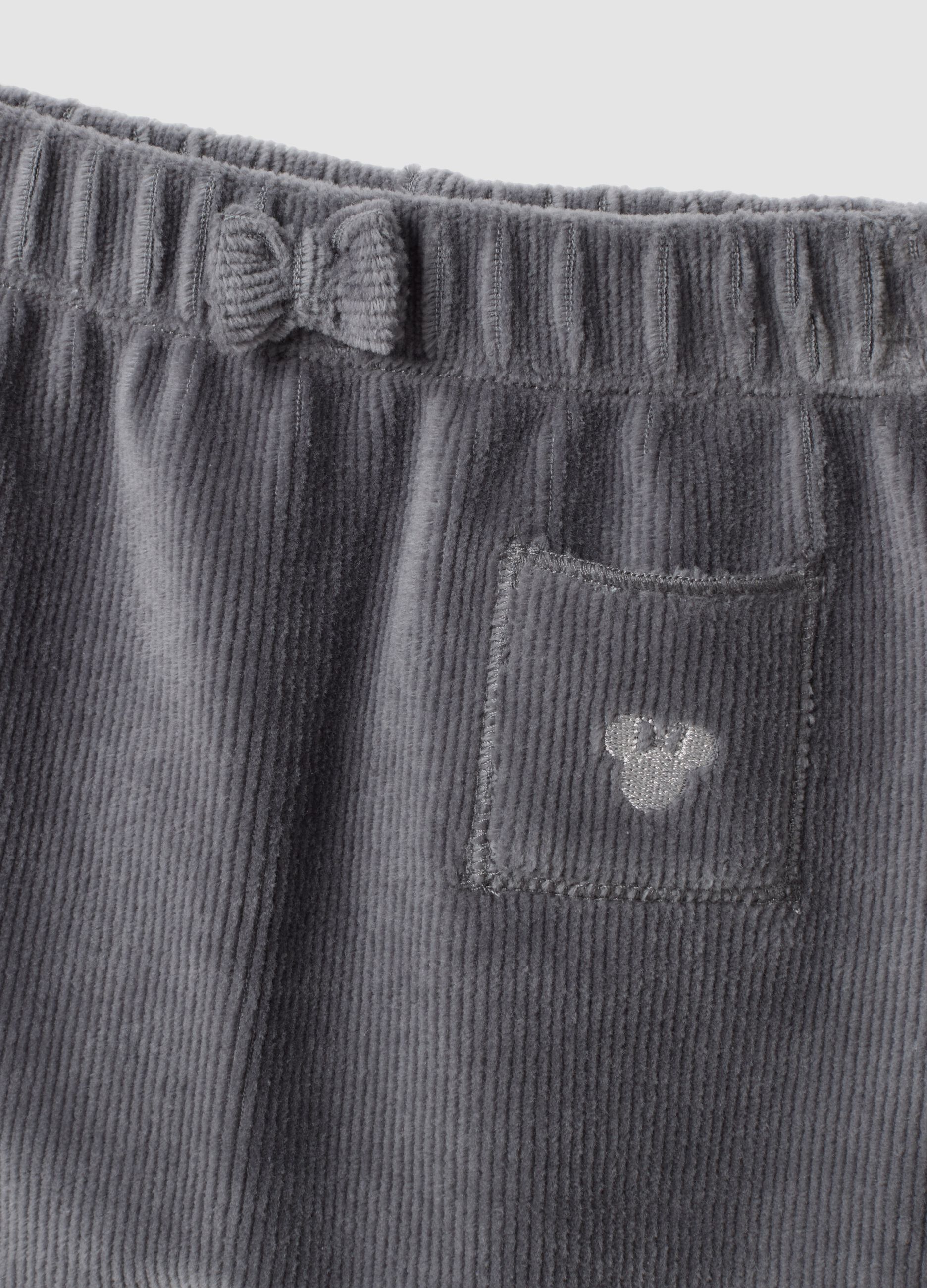 Completo bianco e grigio in puro cotone organico con dettagli Minnie