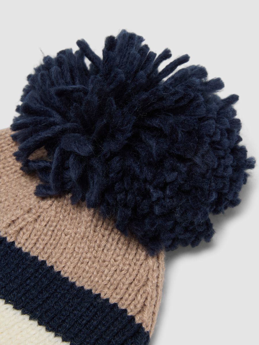 Navy, ivory and light beige hat with pom-pom_2
