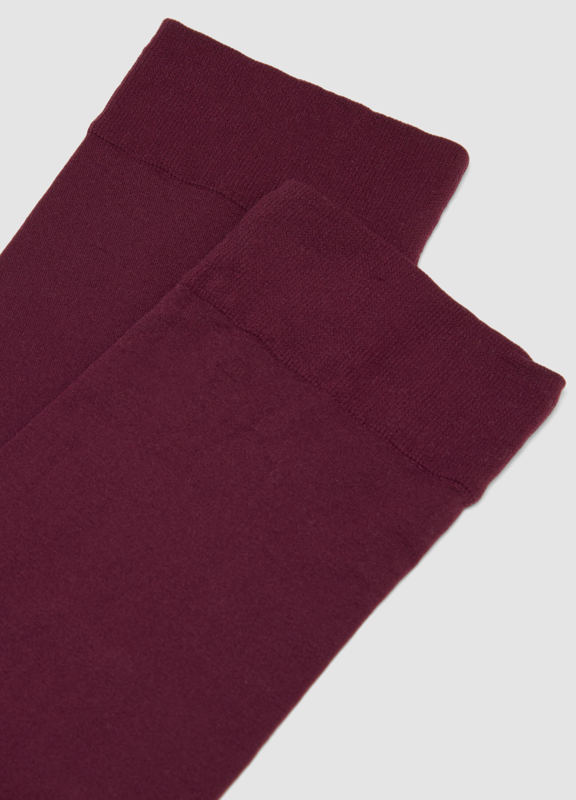 2-pack of black and red stretchy knee-high socks