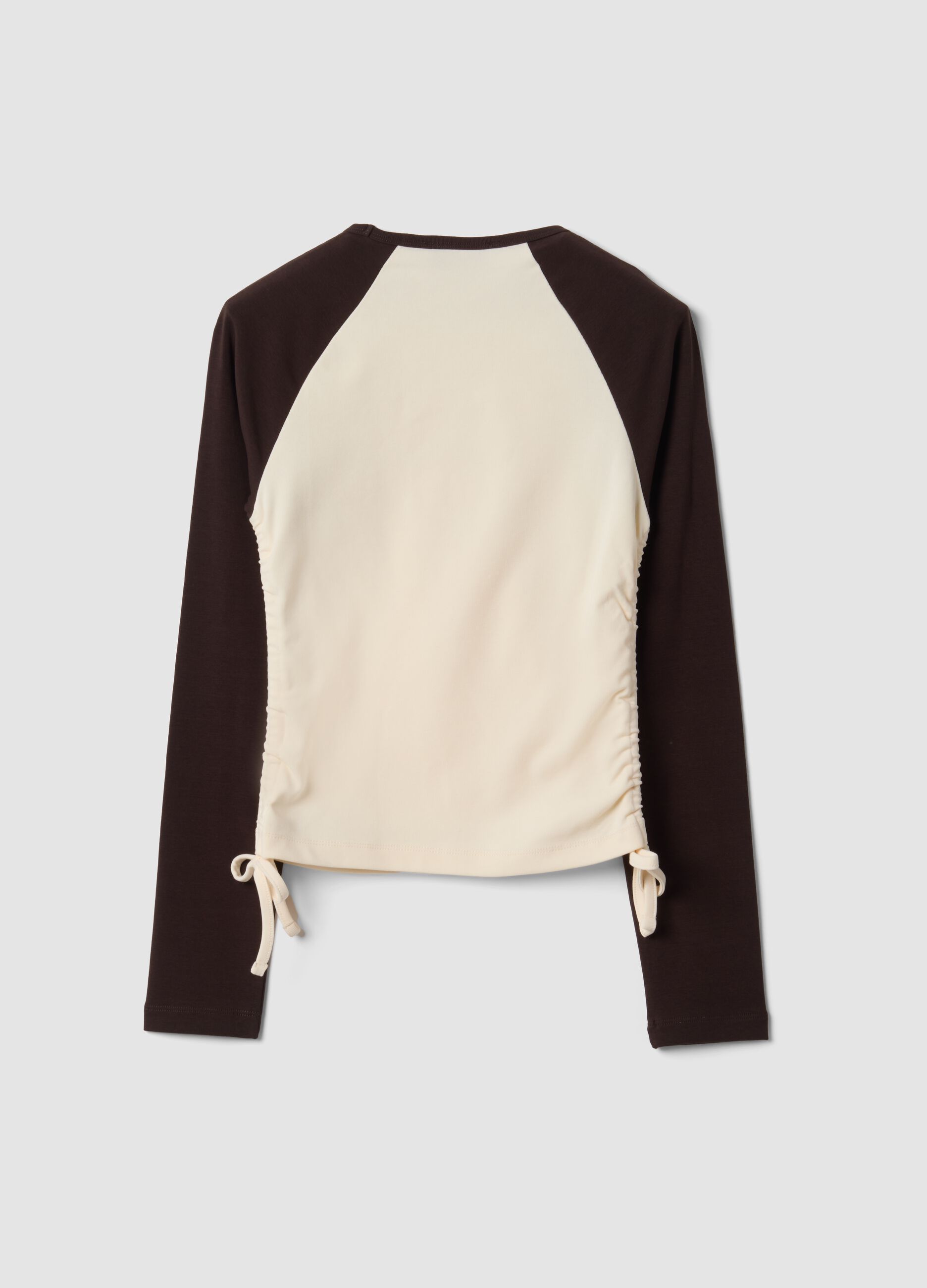 T-shirt beige in cotone elasticizzato con girocollo
