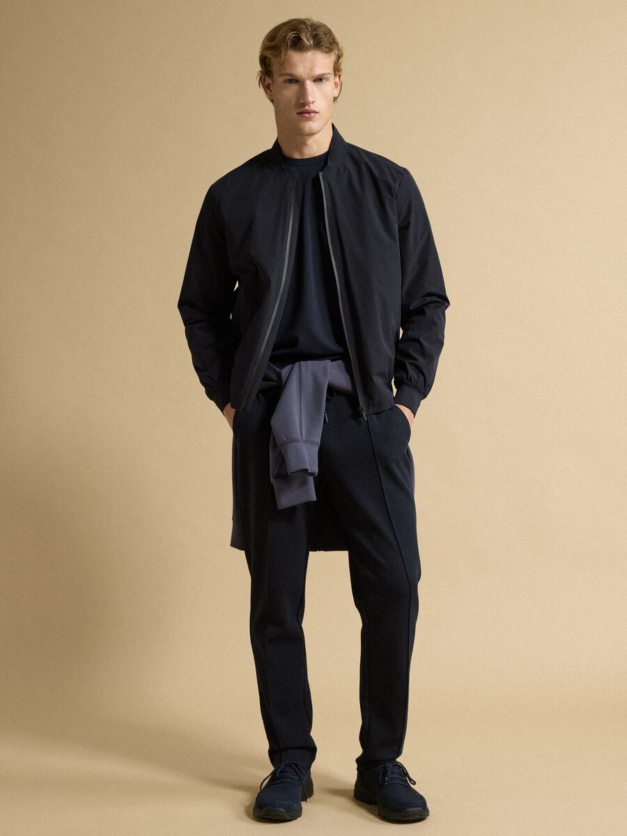 Blue regular-fit stretch cotton trousers_0