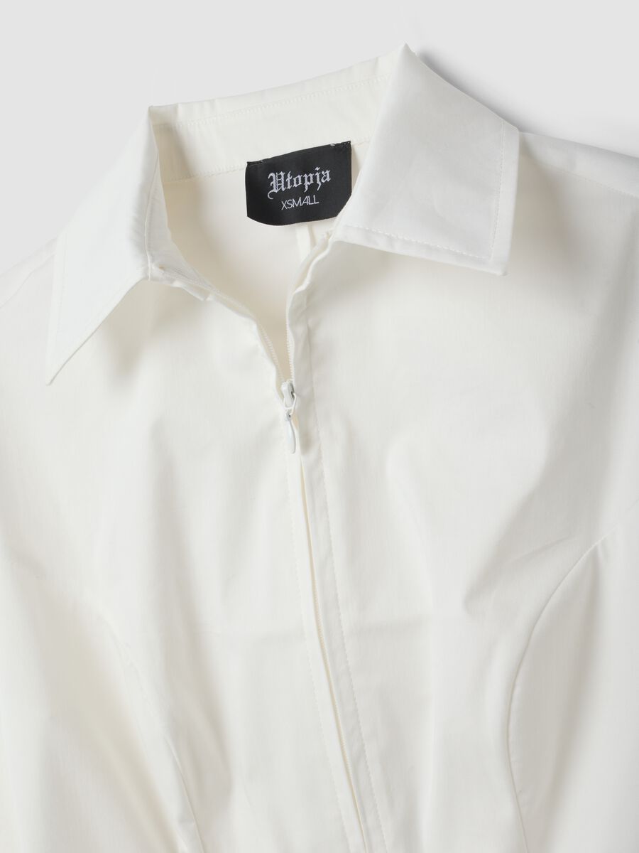 Fitted Full-Zip Shirt in White_7