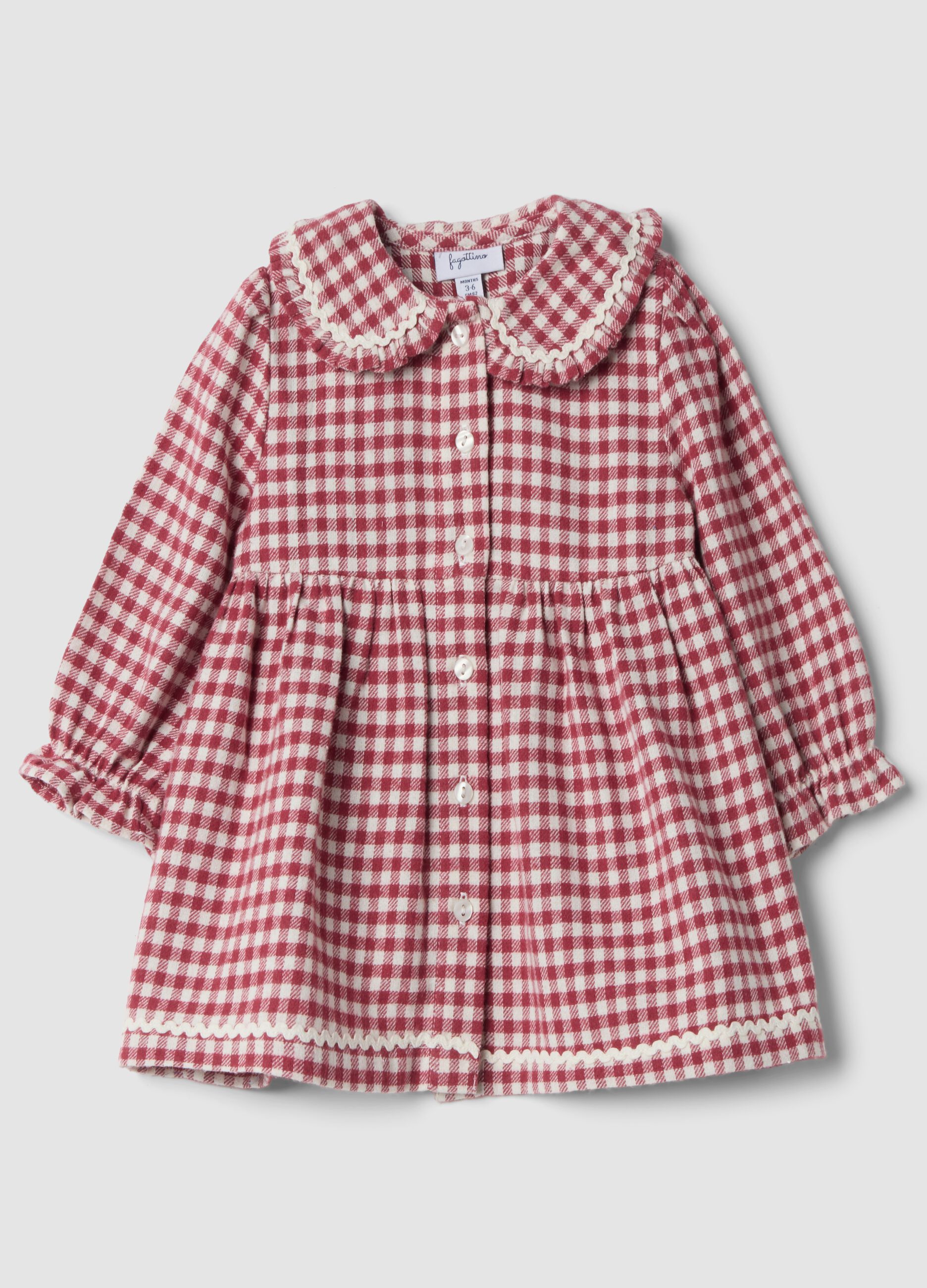Red dress with pure cotton gingham collar