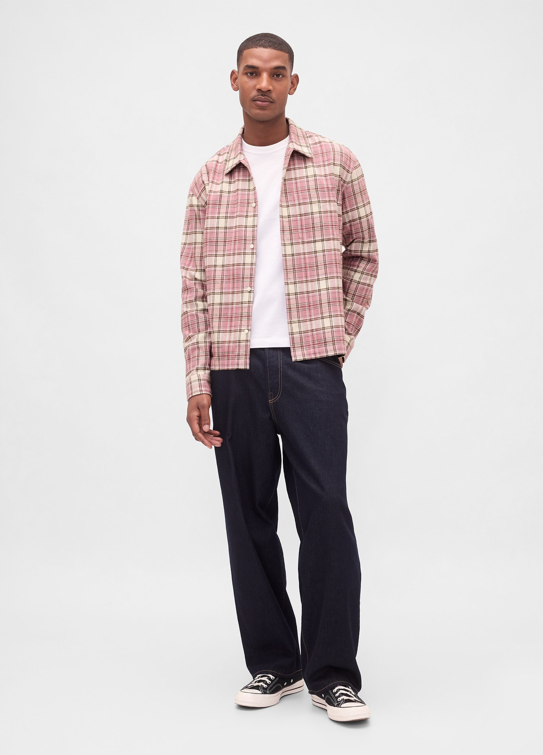 Long-sleeve pink cotton shirt