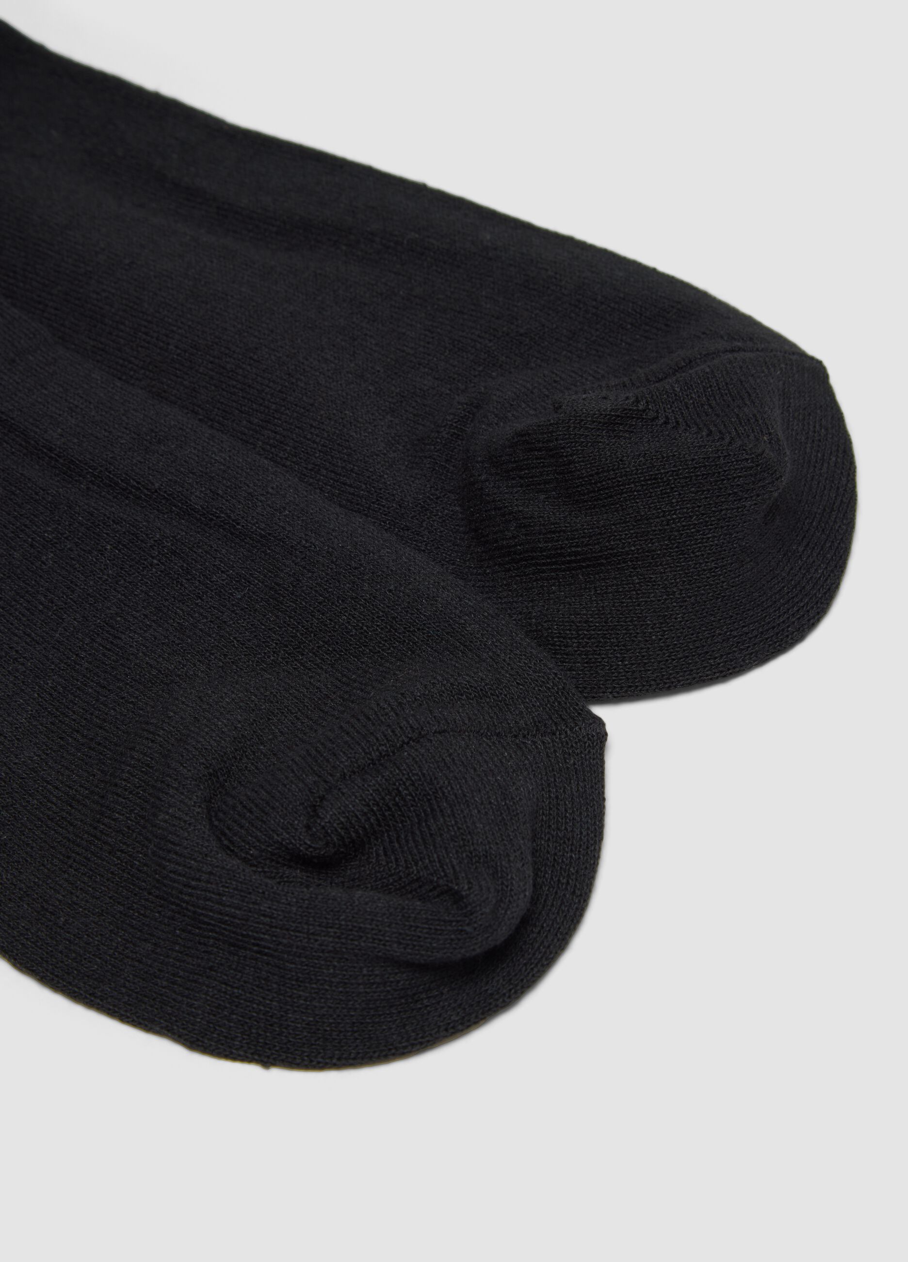 2-pack of black long stretch-cotton socks