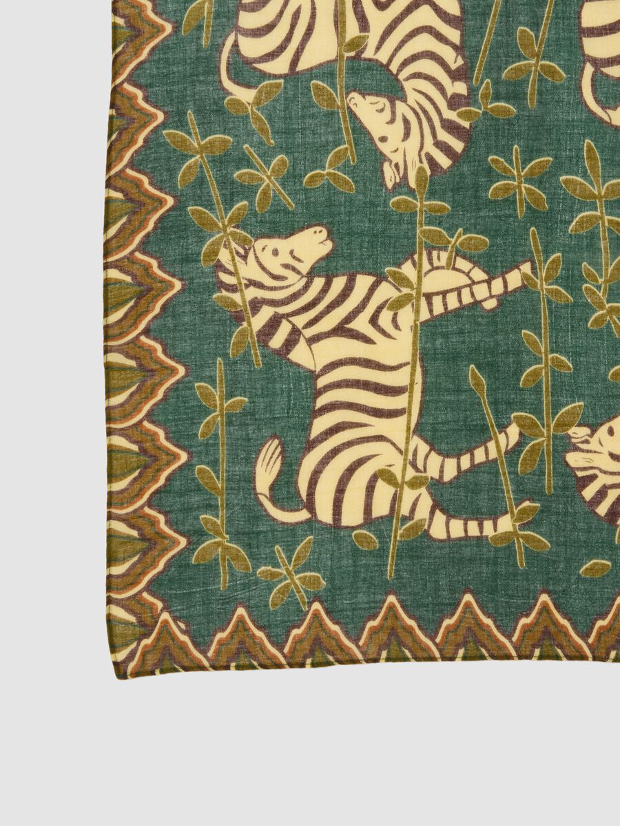 Green wool-blend scarf with print_1