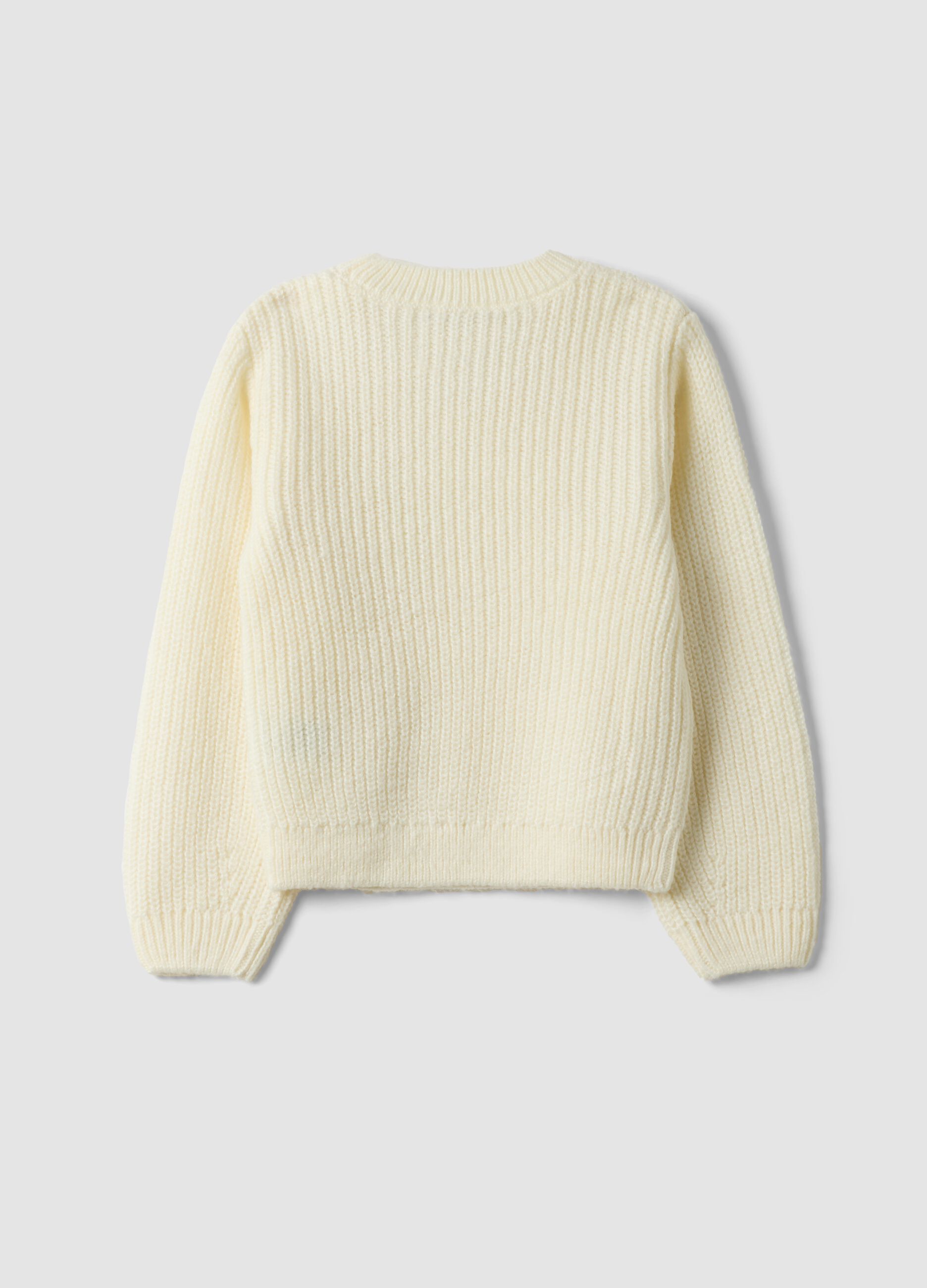 White ribbed crew-neck top with appliqu&eacute; flowers