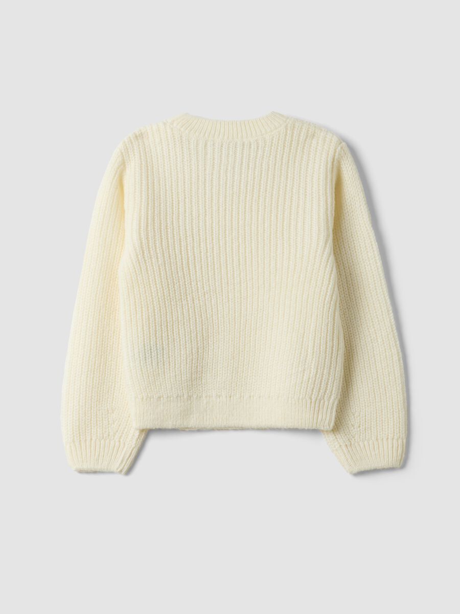 White ribbed crew-neck top with appliqu&eacute; flowers_1