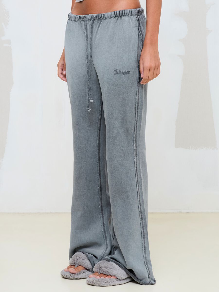 Flared Sweatpants in Vintage Grey_2