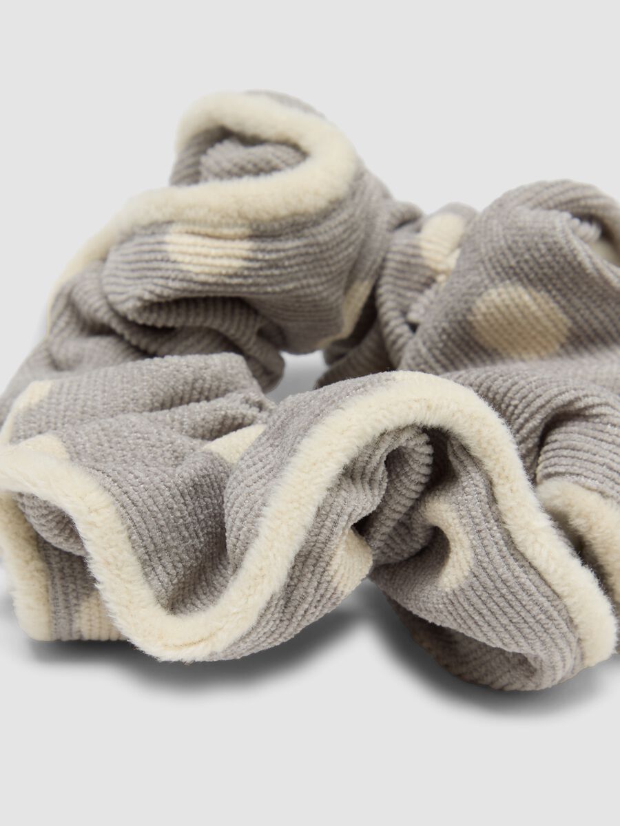 Grey Polka Dot Scrunchie_1