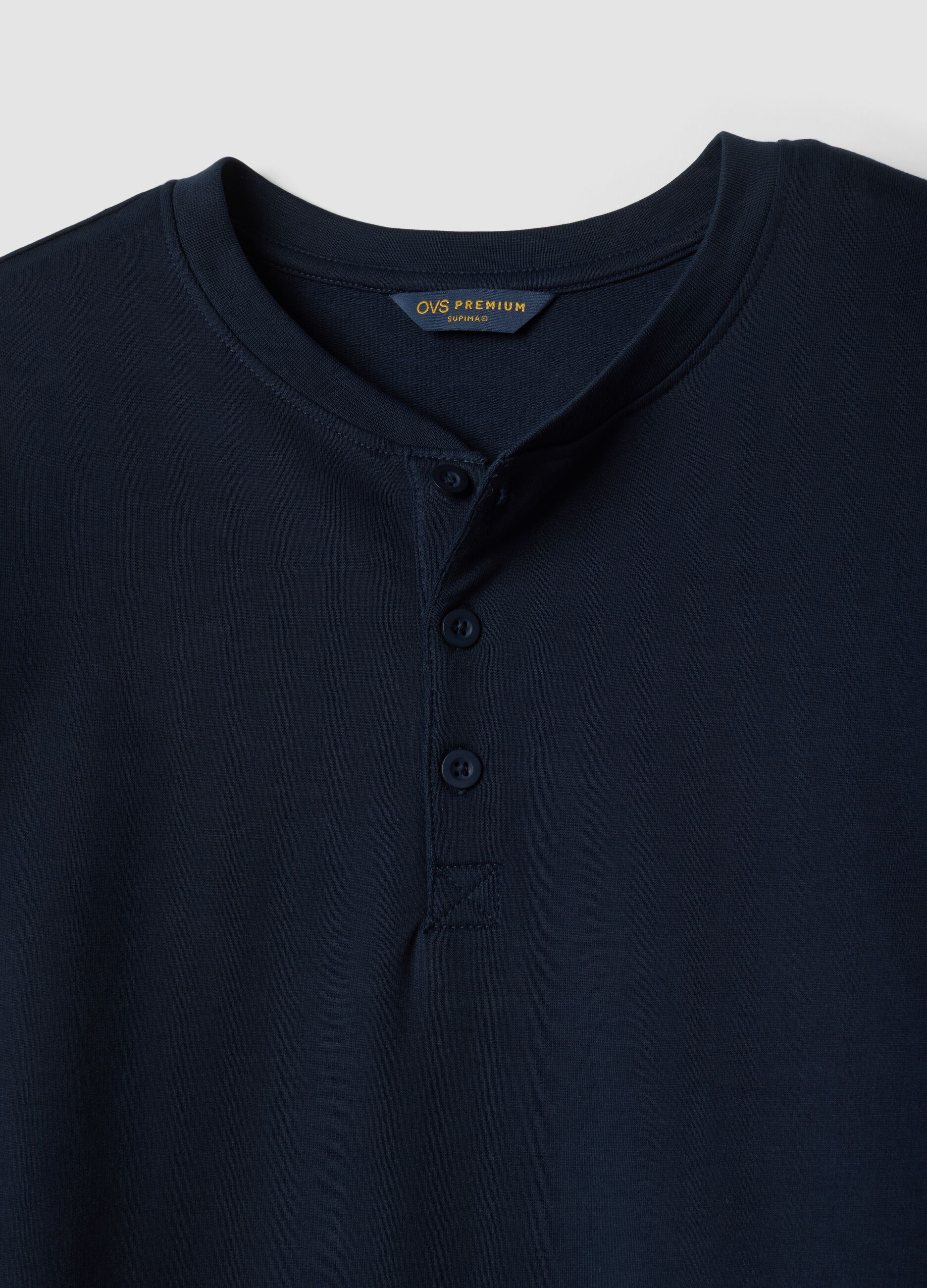Pigiama blu in puro cotone con scollo serafino