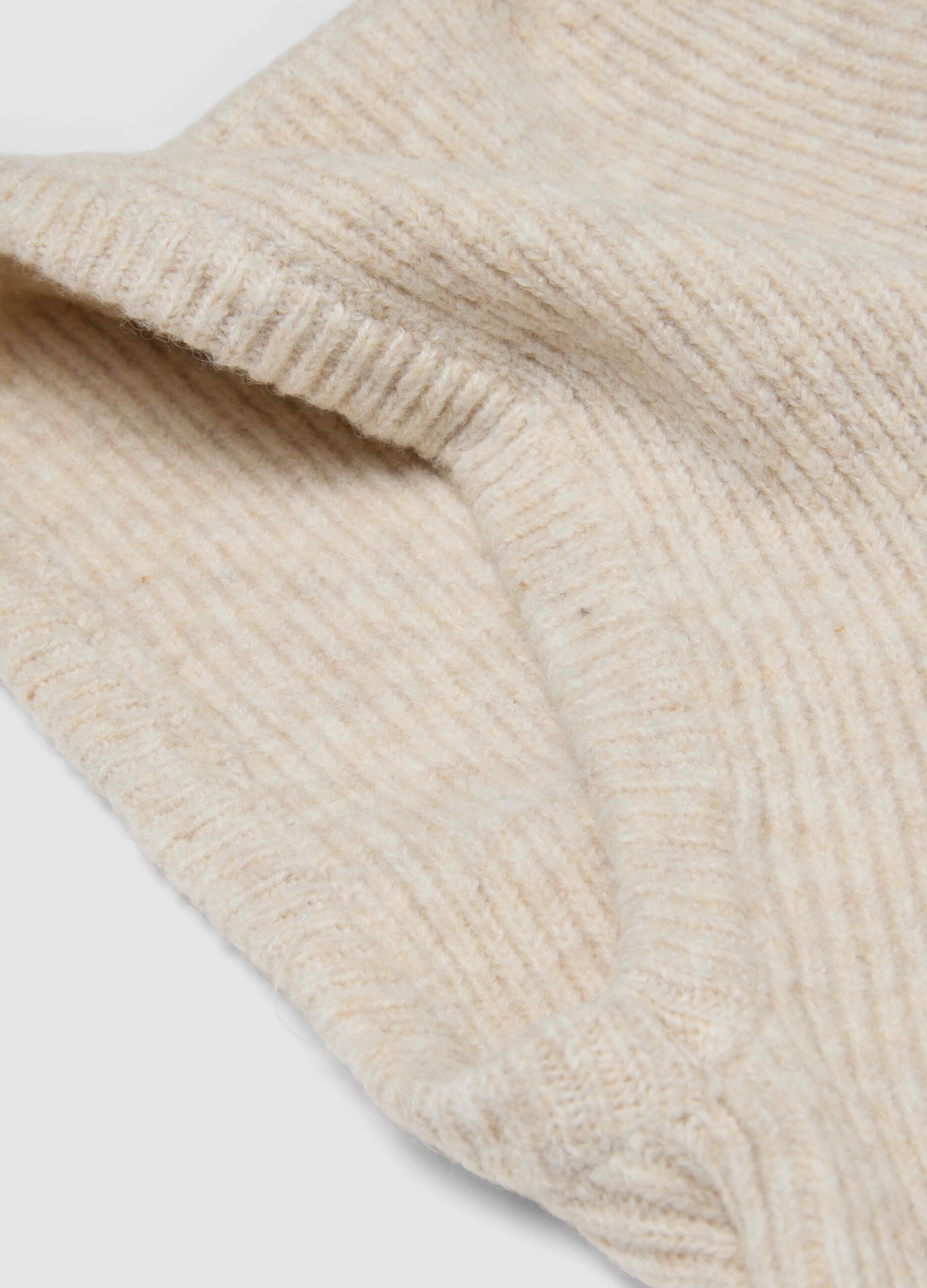 Beige ribbed stretch wool balaclava