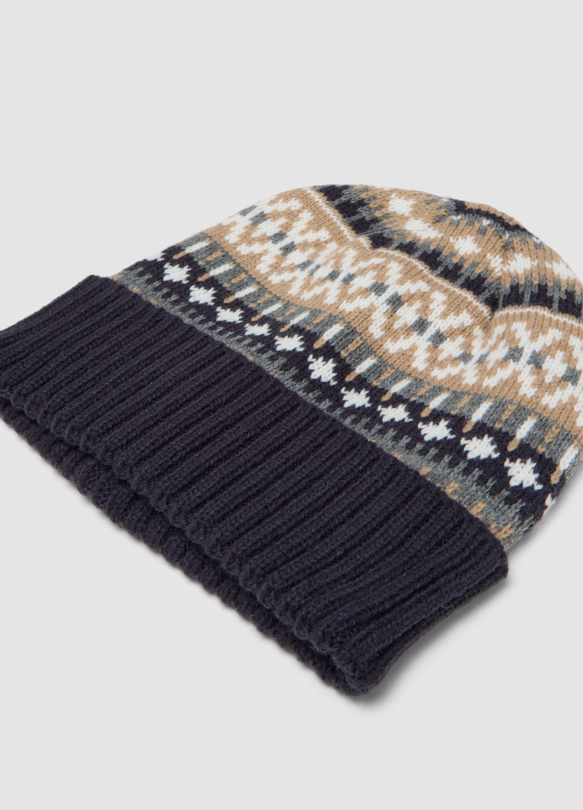 Beige jacquard knit beanie with turn-up cuff