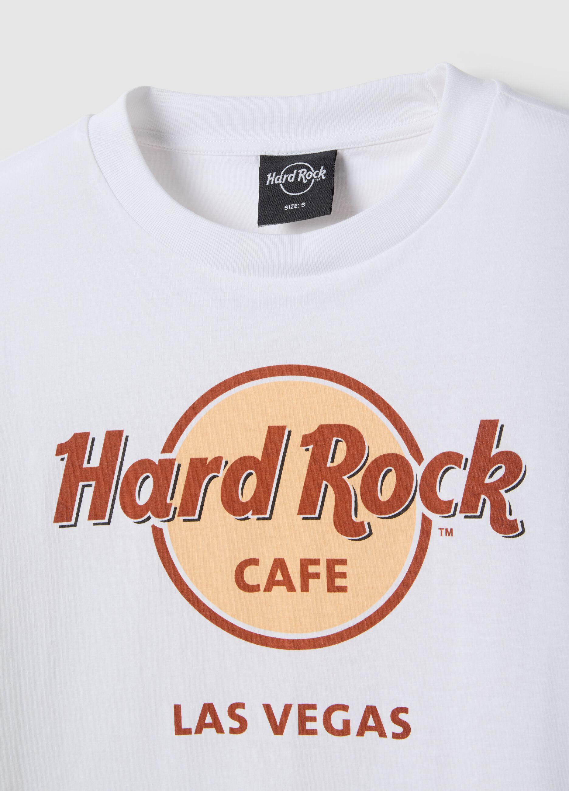 White Pure Cotton Regular Fit T-shirt with Hard Rock Cafe Logo