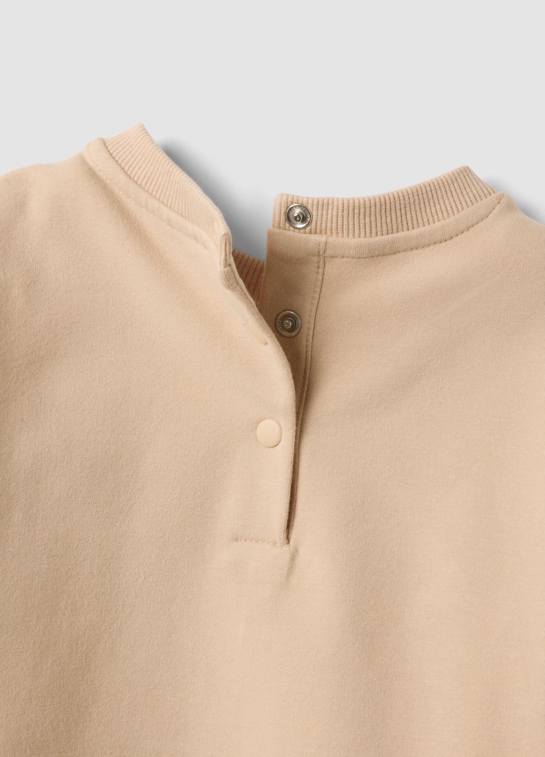 Felpa marrone in cotone elasticizzato con girocollo