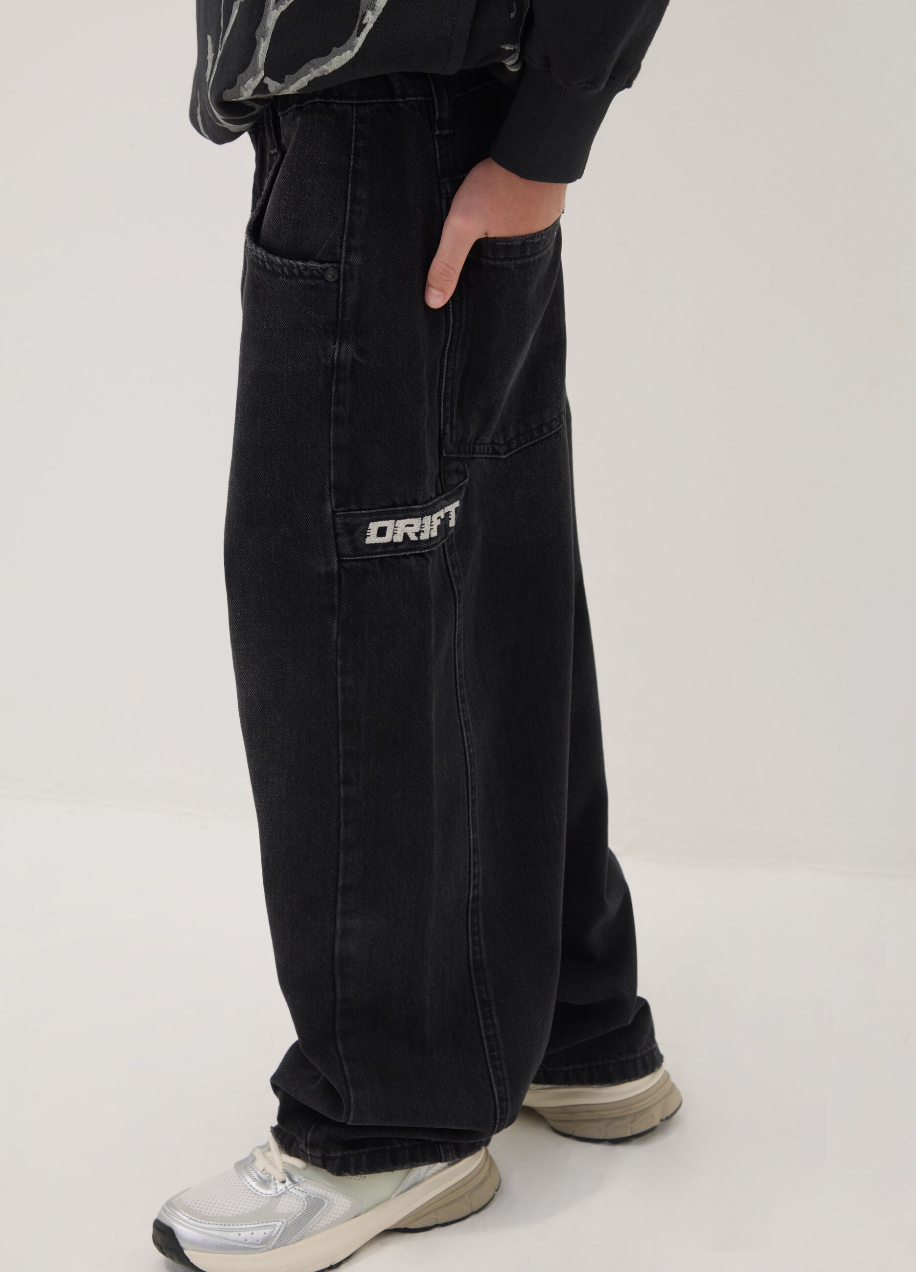 Jeans neri baggy fit in puro cotone