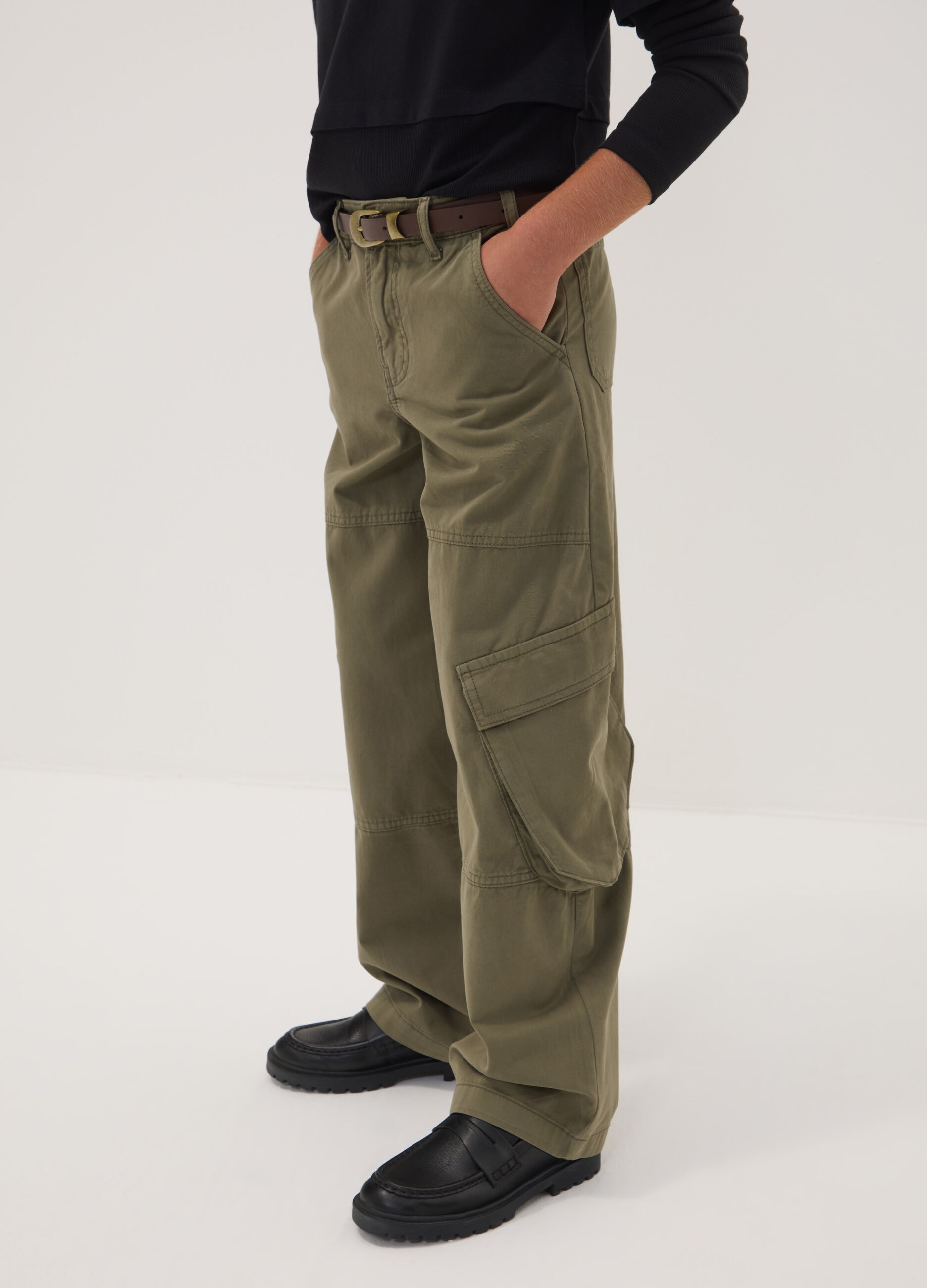 Girls&rsquo; green pure cotton straight-fit cargo trousers