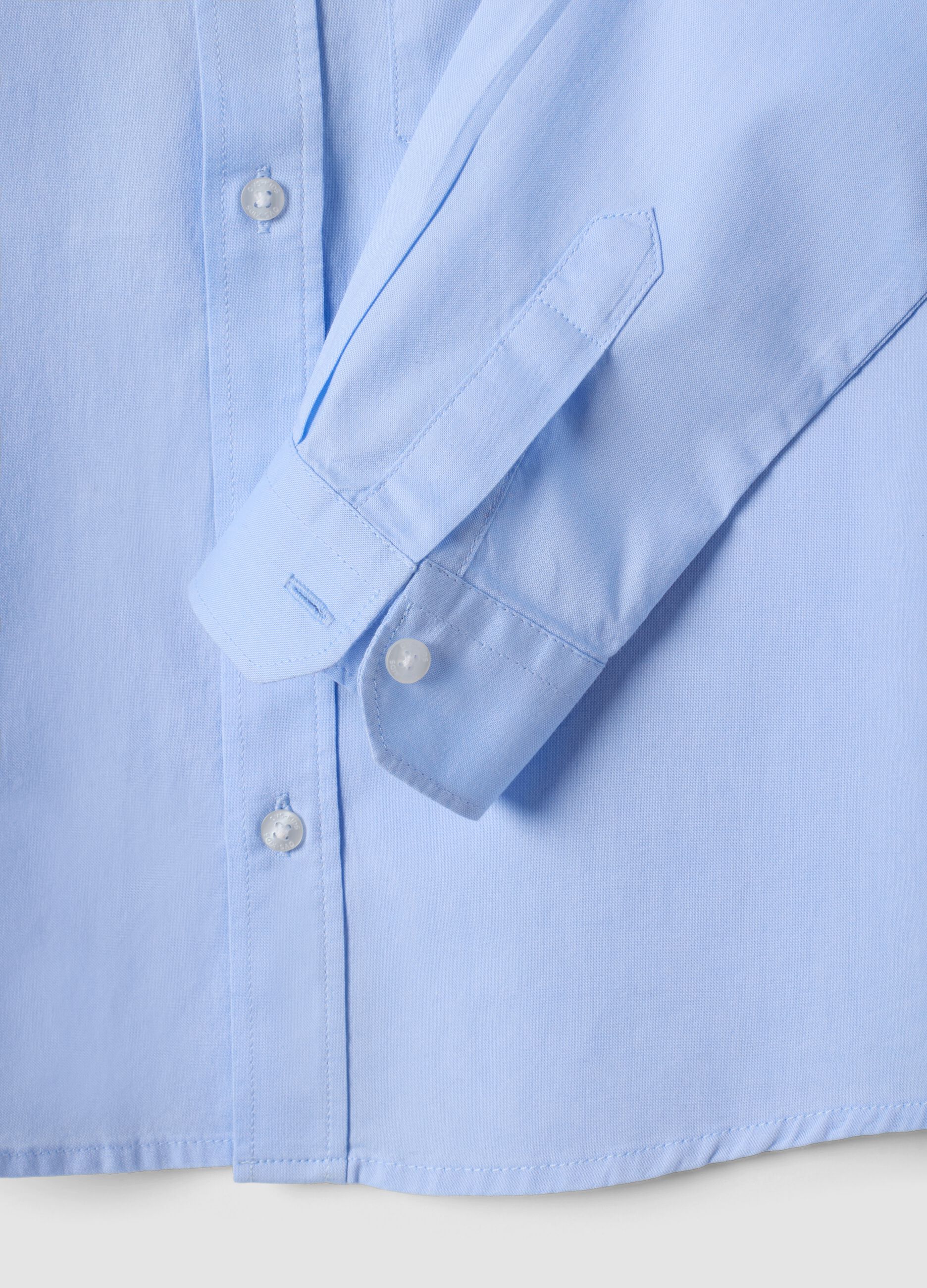 Light blue pure cotton shirt with classic collar, regular fit