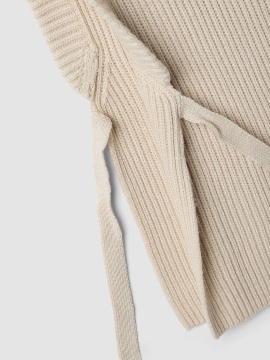 Beige ribbed wool-blend gilet with side ties, regular fit_1