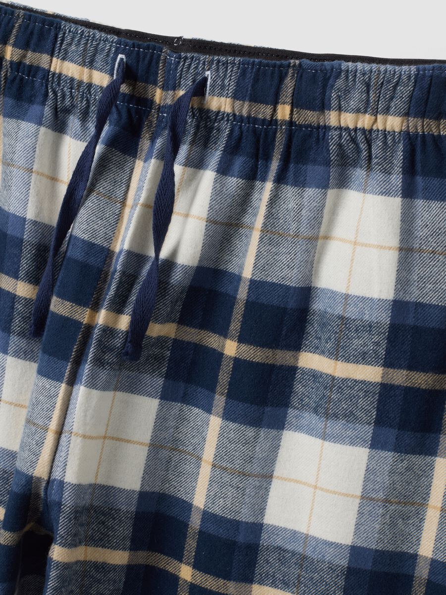 Blue and white checked pyjamas in pure organic cotton_2